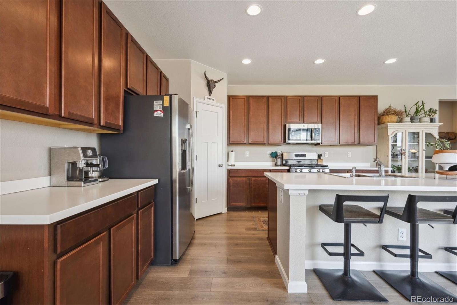 MLS Image #7 for 27837 e 8th avenue,aurora, Colorado