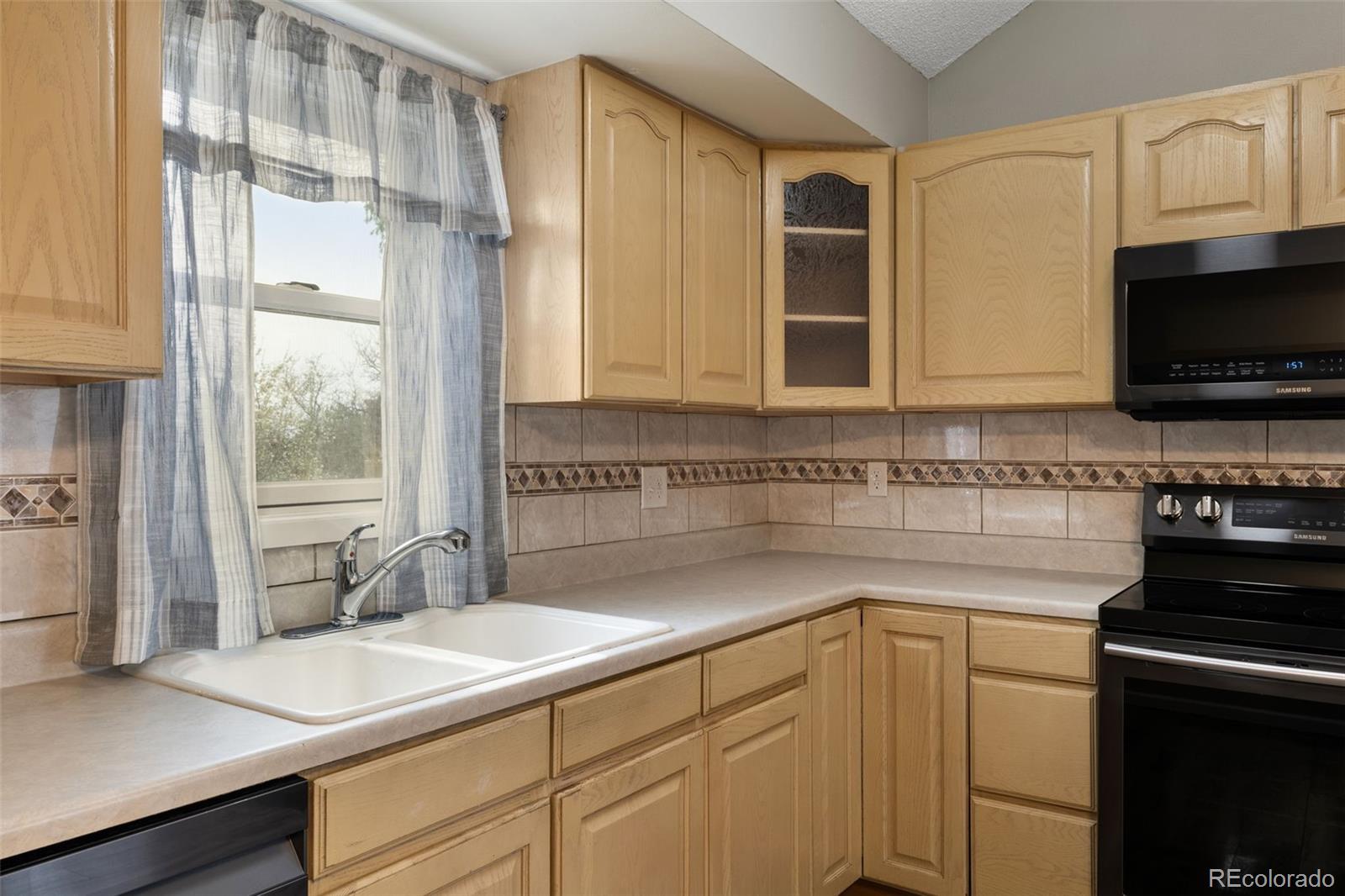MLS Image #15 for 9911  perry court,westminster, Colorado