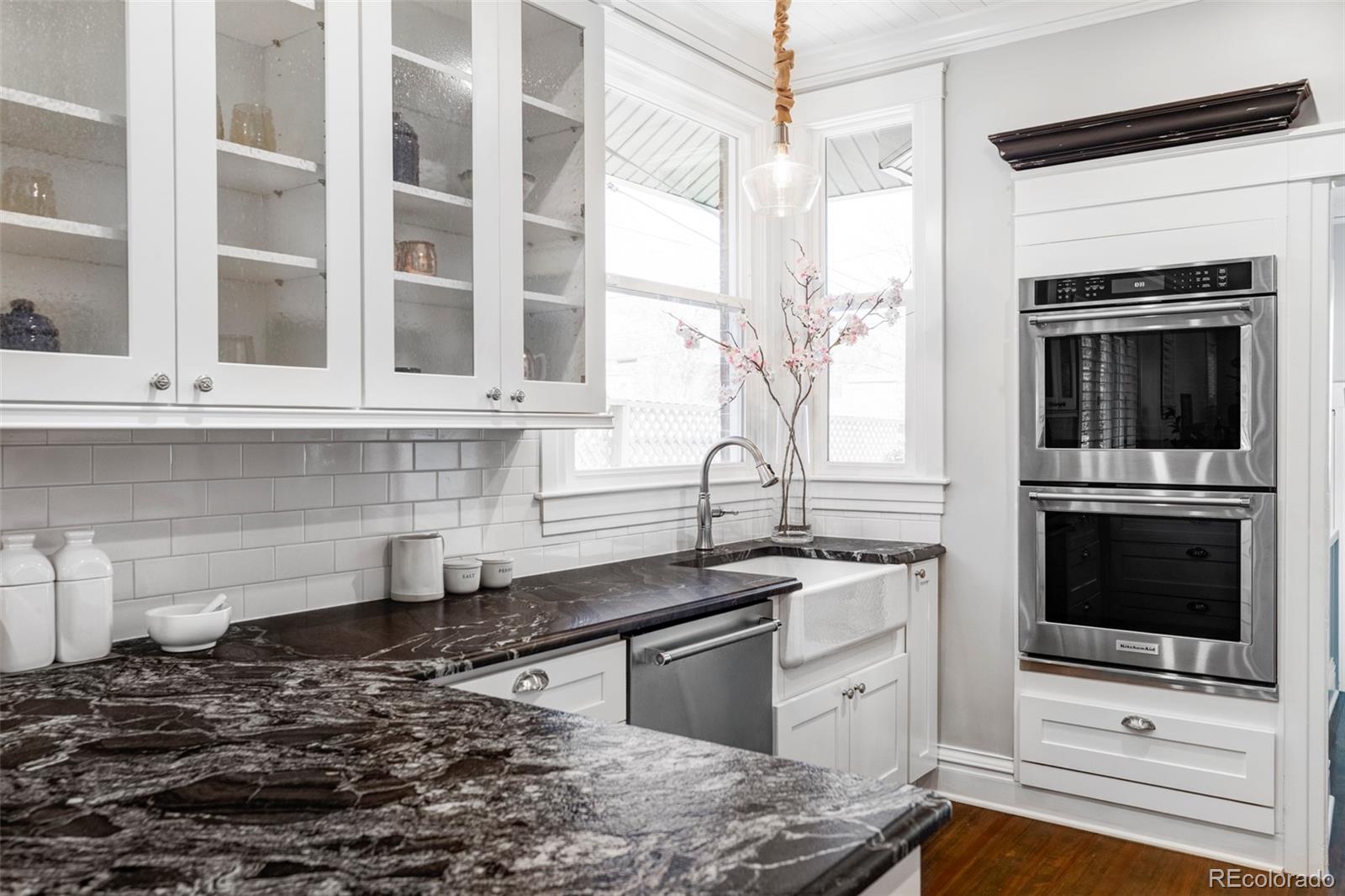 MLS Image #11 for 479 s clarkson street,denver, Colorado