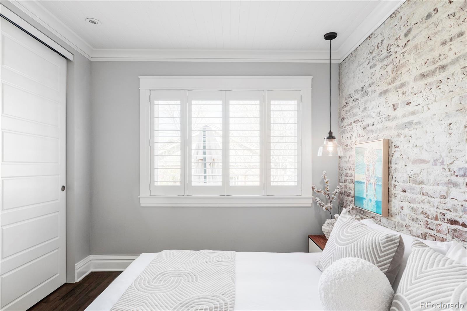 MLS Image #14 for 479 s clarkson street,denver, Colorado
