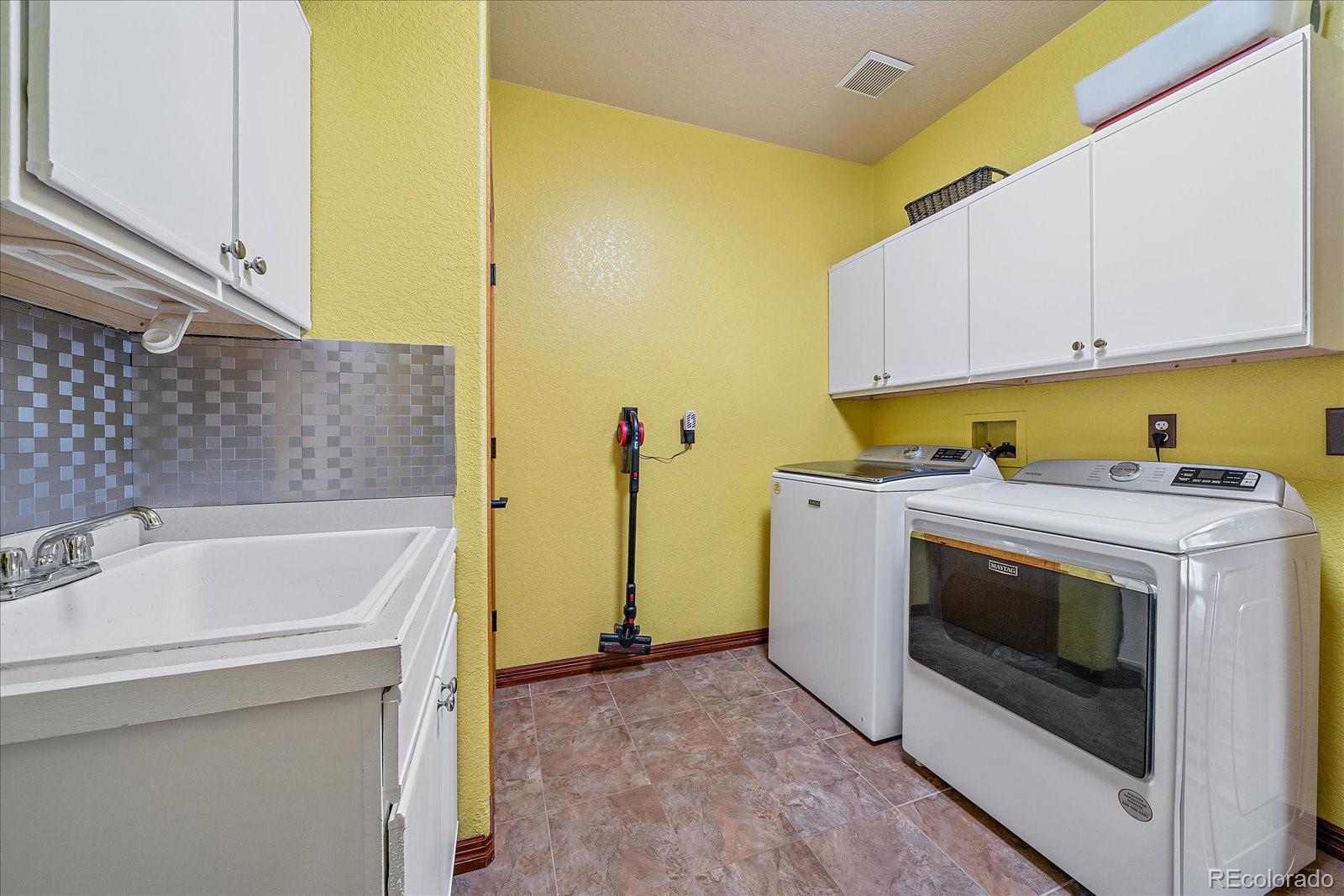 MLS Image #19 for 330 n rocky cliff trail,franktown, Colorado