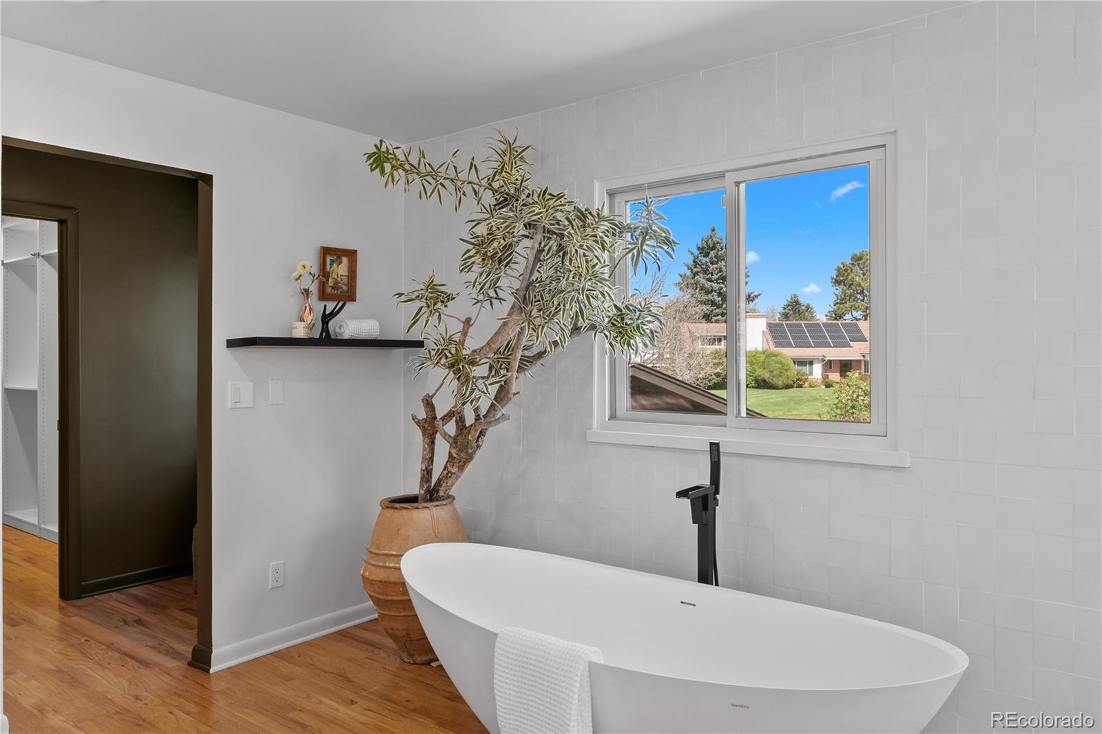 MLS Image #19 for 970 s steele street,denver, Colorado