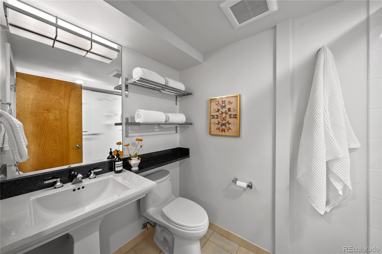 MLS Image #29 for 970 s steele street,denver, Colorado