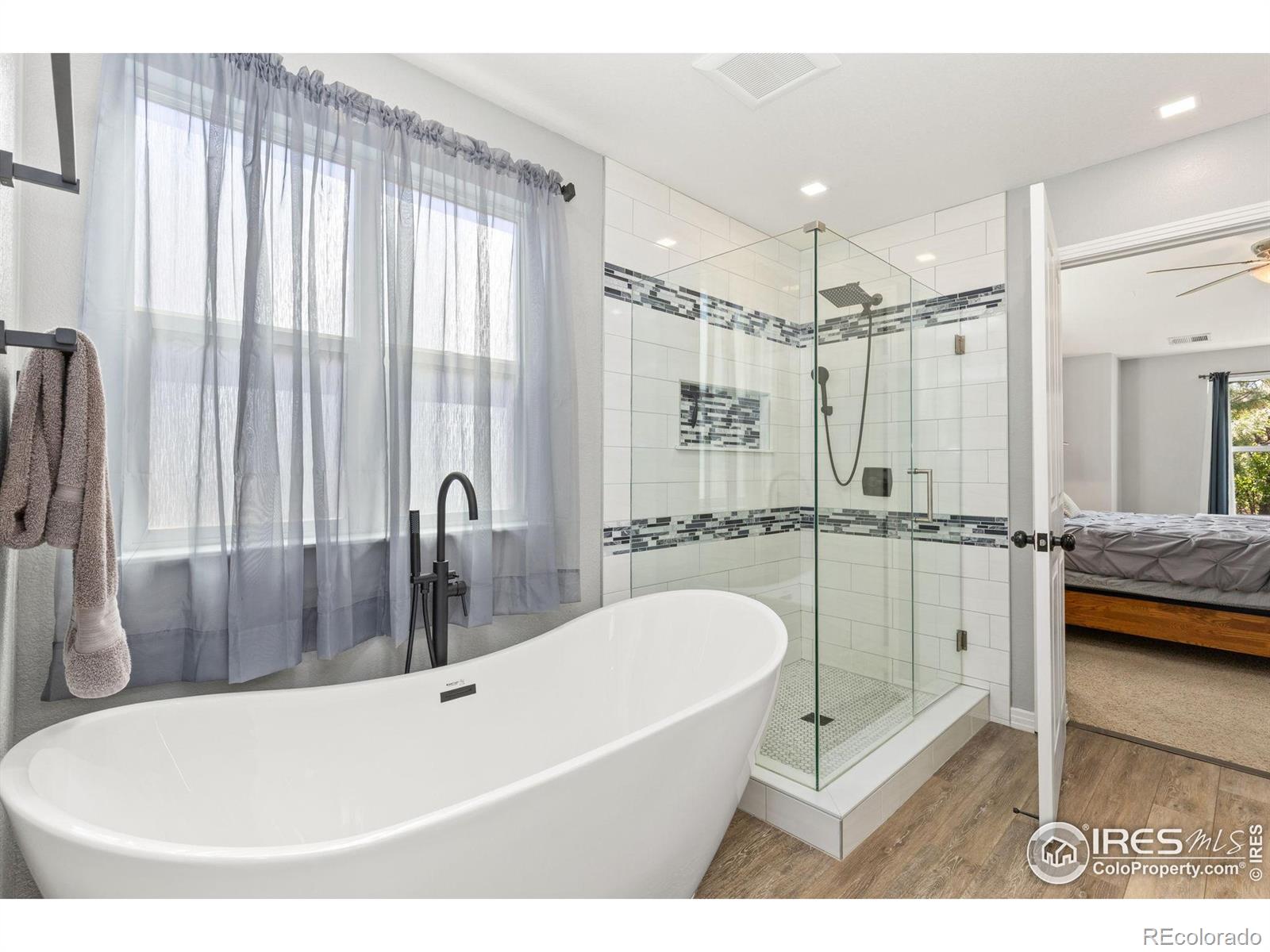 MLS Image #14 for 1619  bluefield avenue,longmont, Colorado