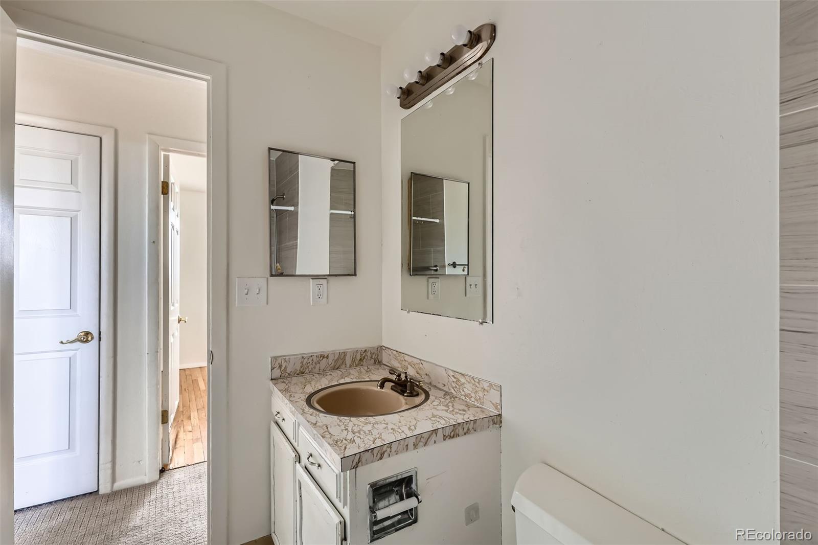 MLS Image #13 for 13621 e center avenue,aurora, Colorado