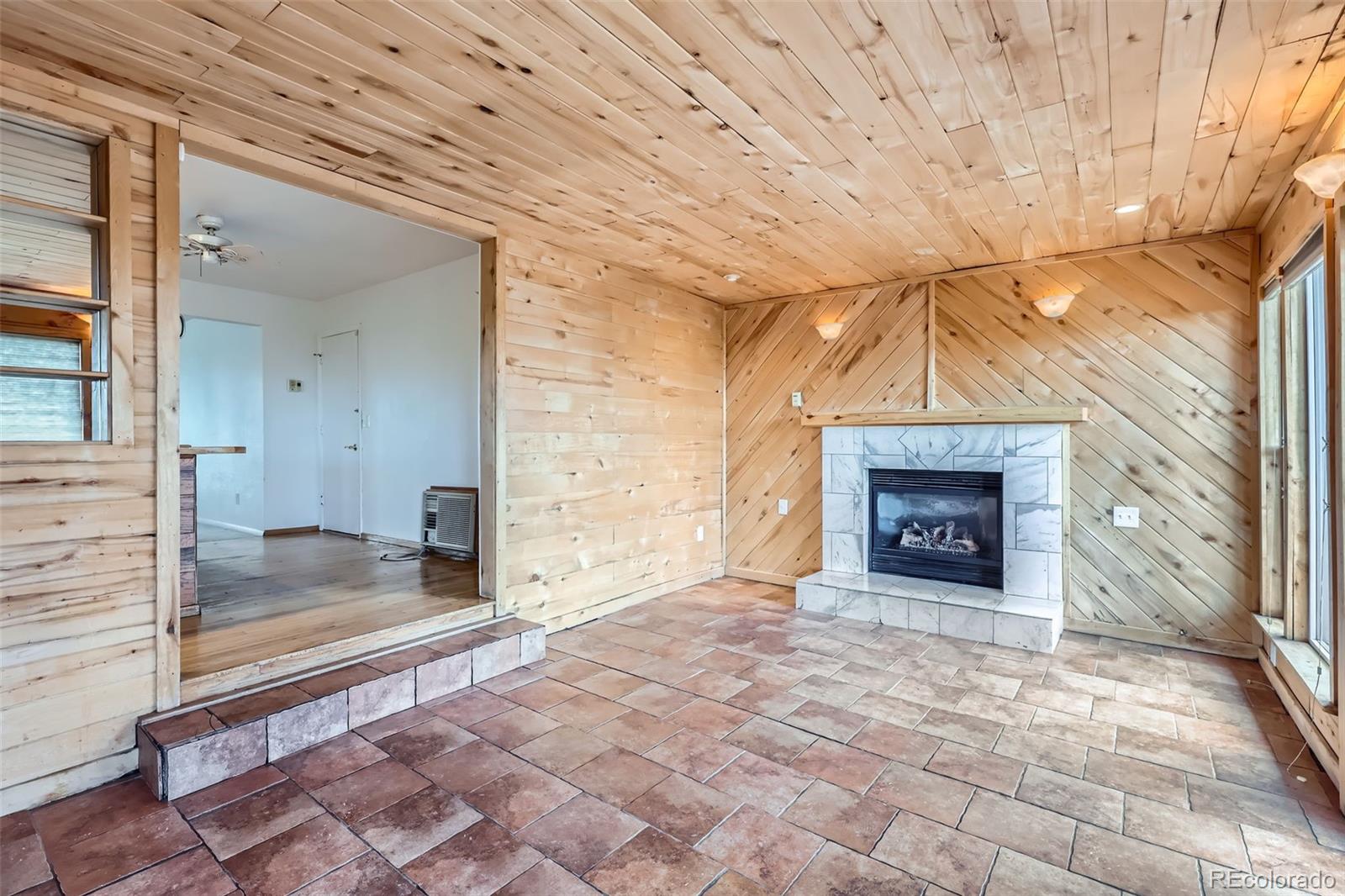 MLS Image #5 for 13621 e center avenue,aurora, Colorado