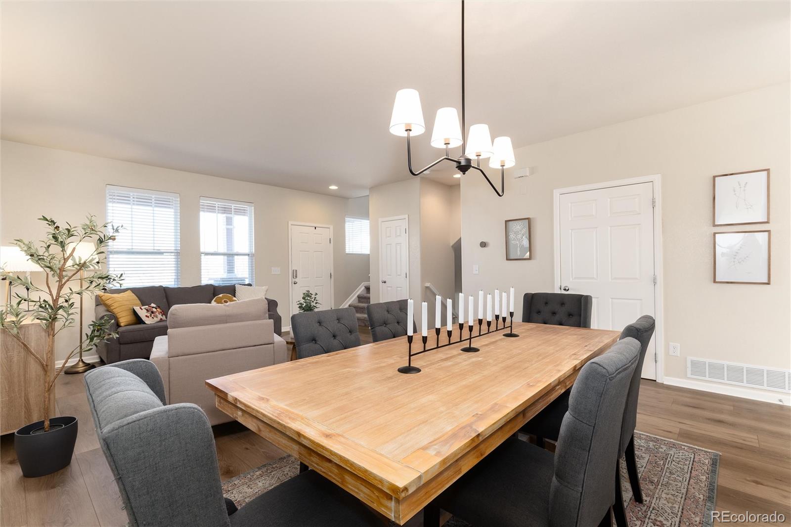 MLS Image #10 for 22725 e ottawa place,aurora, Colorado