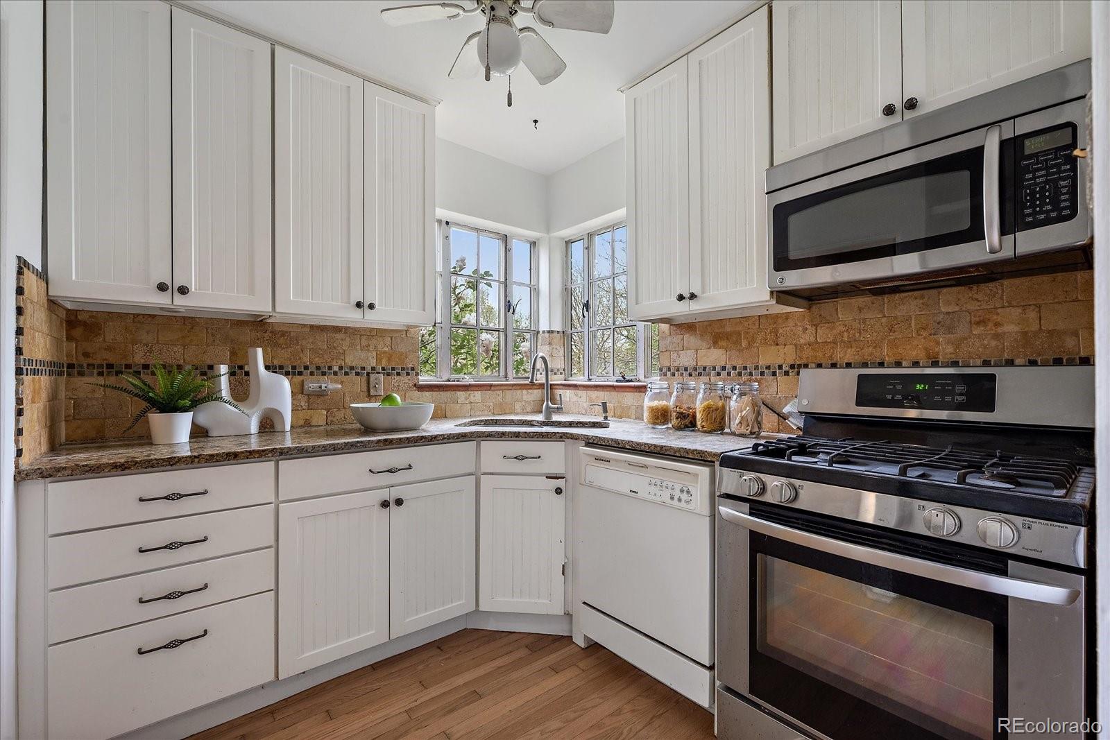 MLS Image #8 for 1439  dexter street,denver, Colorado