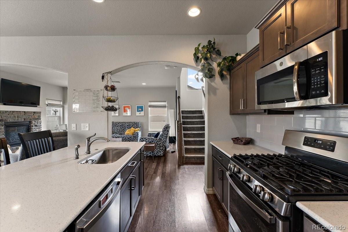 MLS Image #11 for 8250  graphite drive,colorado springs, Colorado