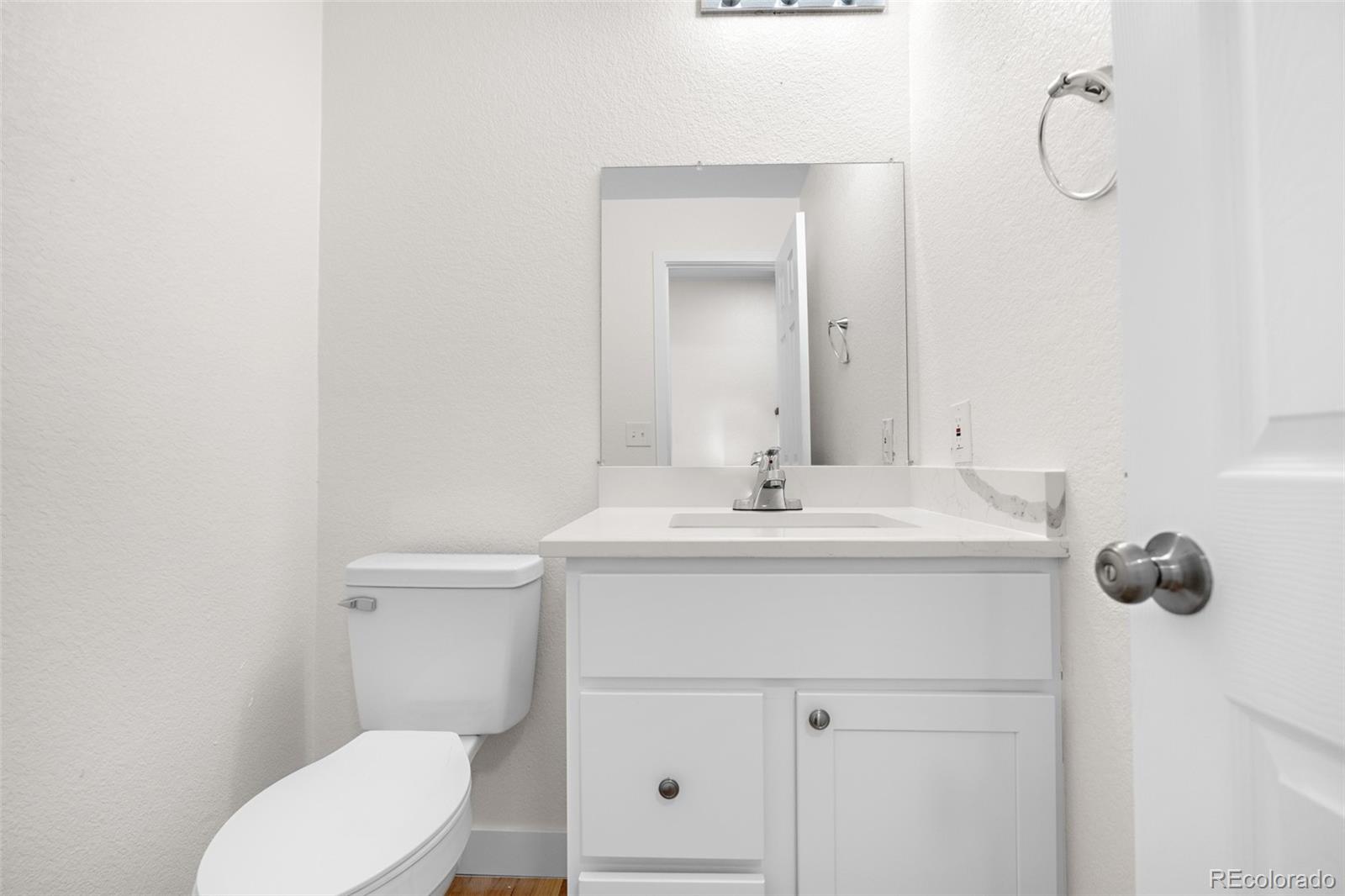 MLS Image #8 for 5556 s sedalia street,centennial, Colorado