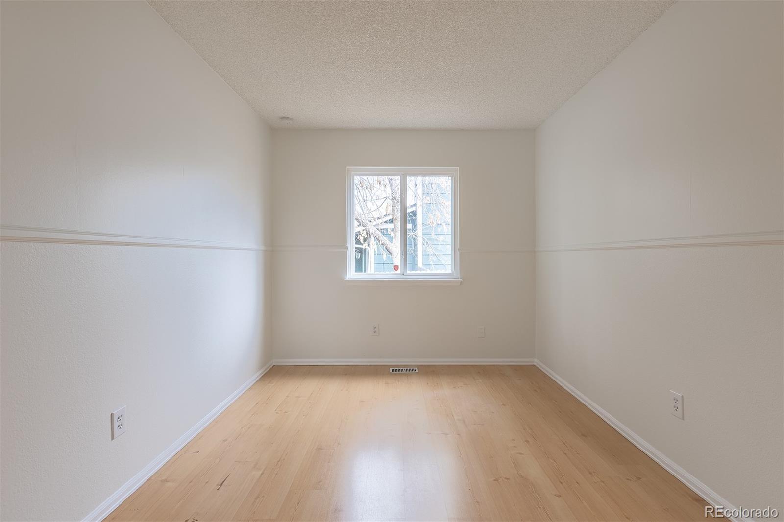 MLS Image #12 for 3892 s mission parkway,aurora, Colorado