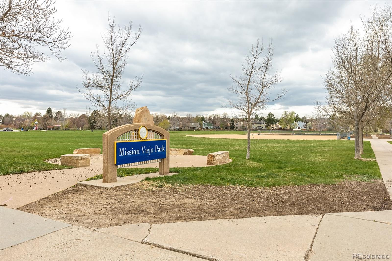 MLS Image #47 for 3892 s mission parkway,aurora, Colorado