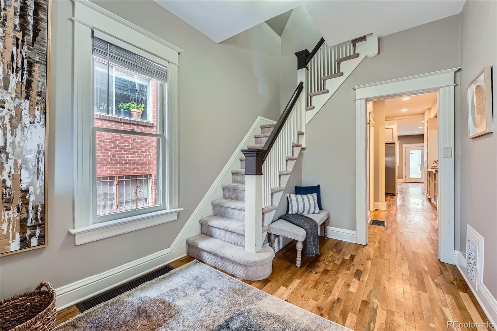 MLS Image #4 for 930 s pennsylvania street,denver, Colorado