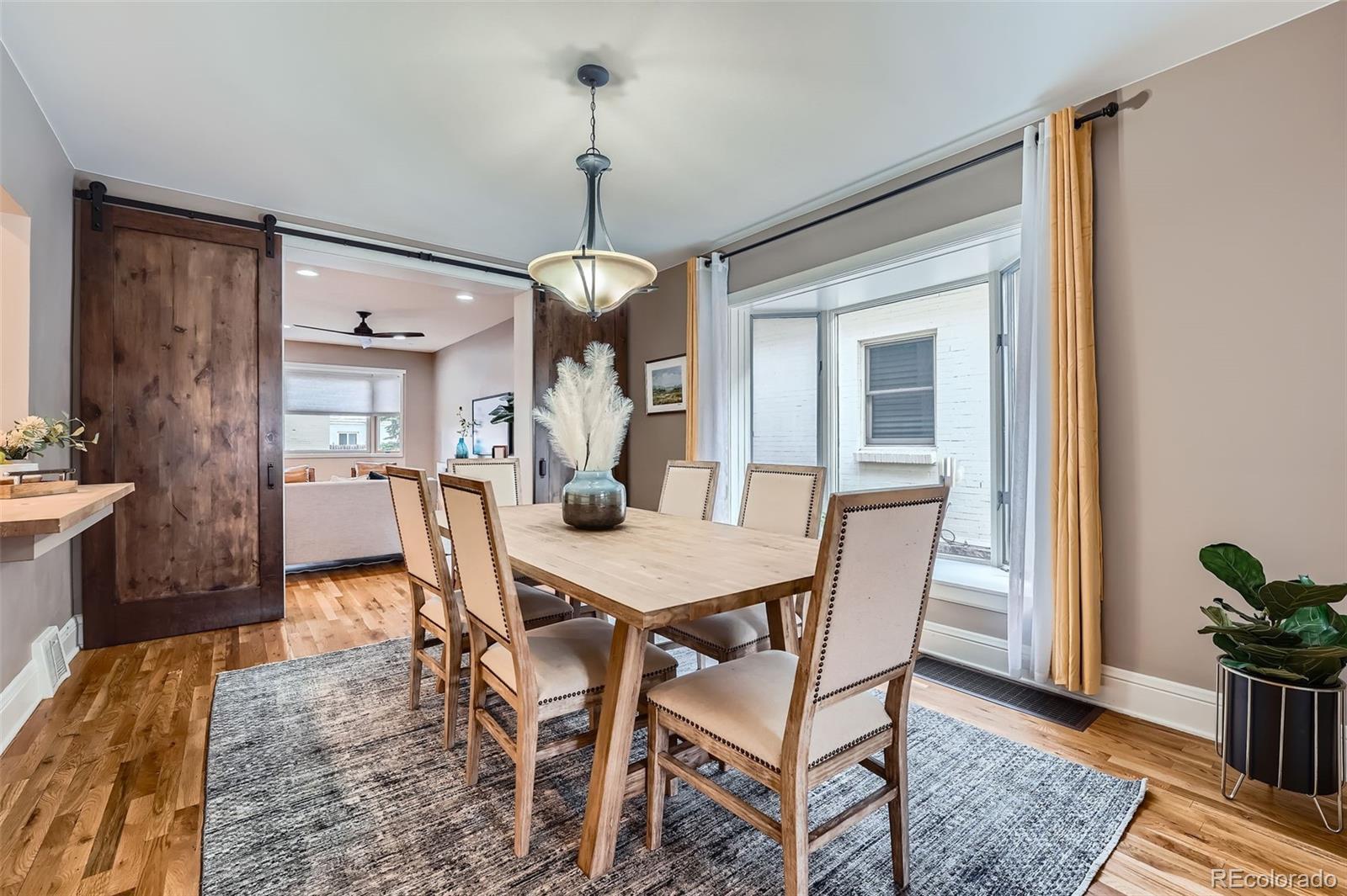 MLS Image #8 for 930 s pennsylvania street,denver, Colorado