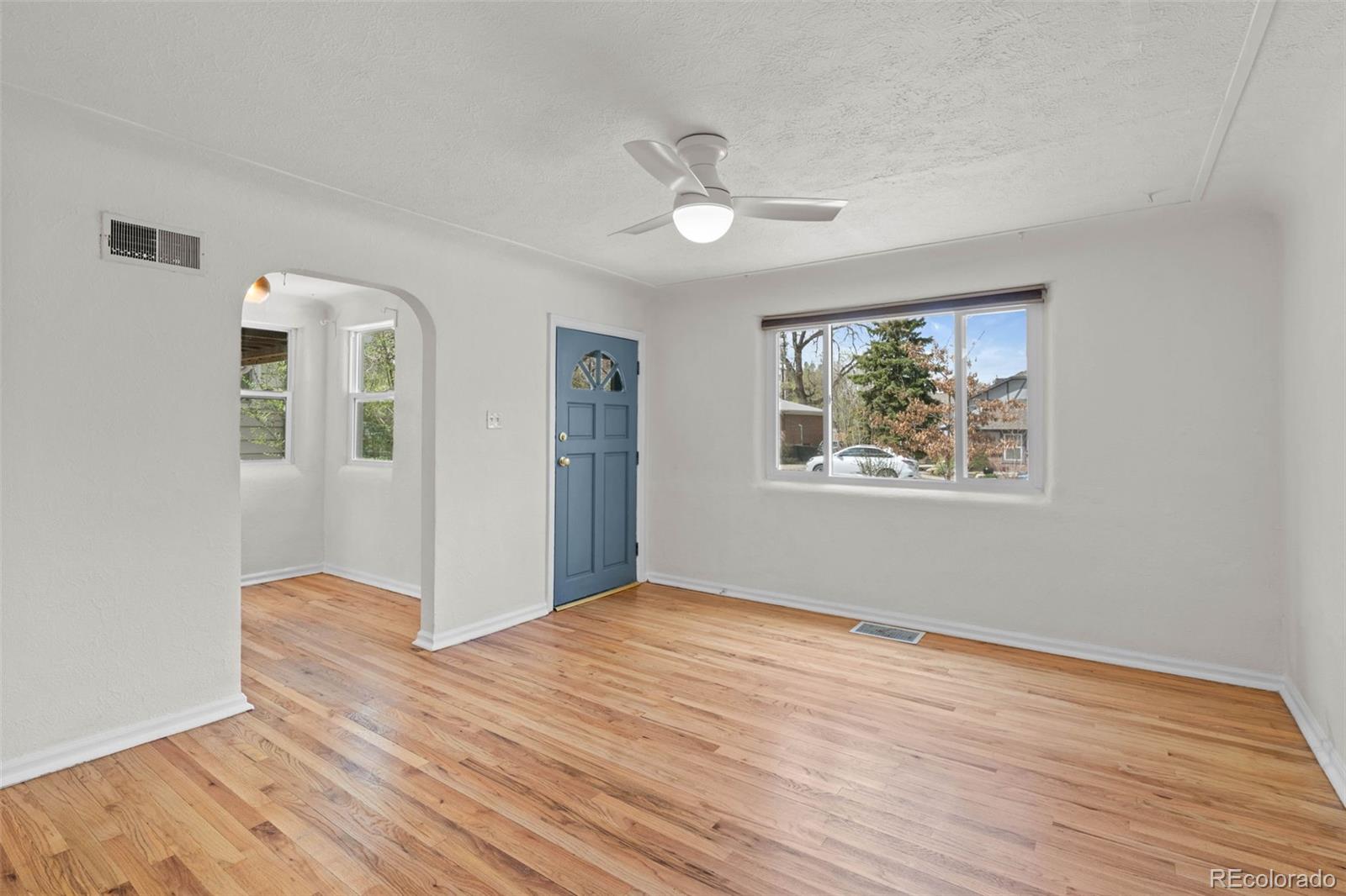 MLS Image #4 for 3368 s corona street,englewood, Colorado