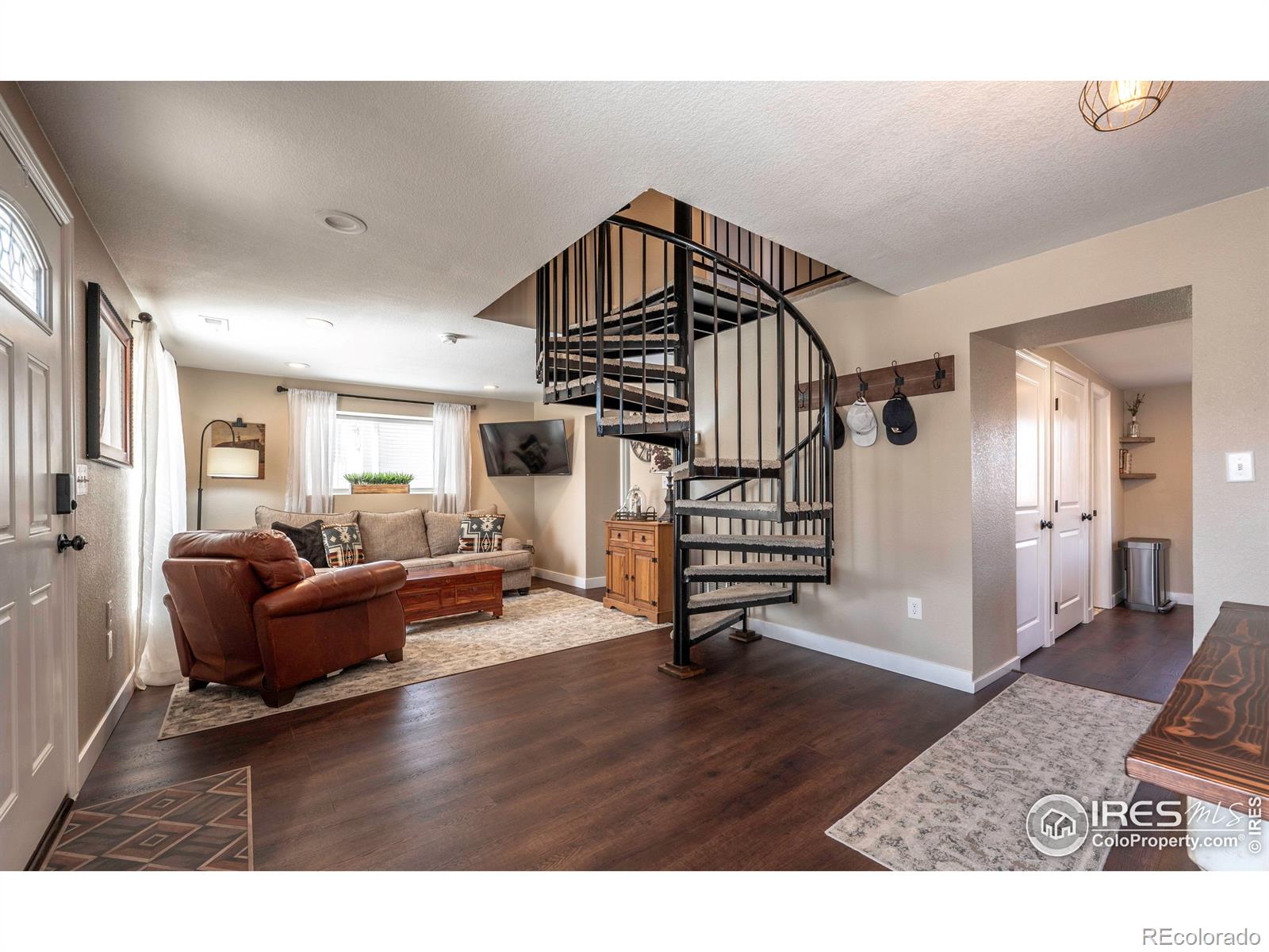 MLS Image #11 for 315  maestes street,johnstown, Colorado