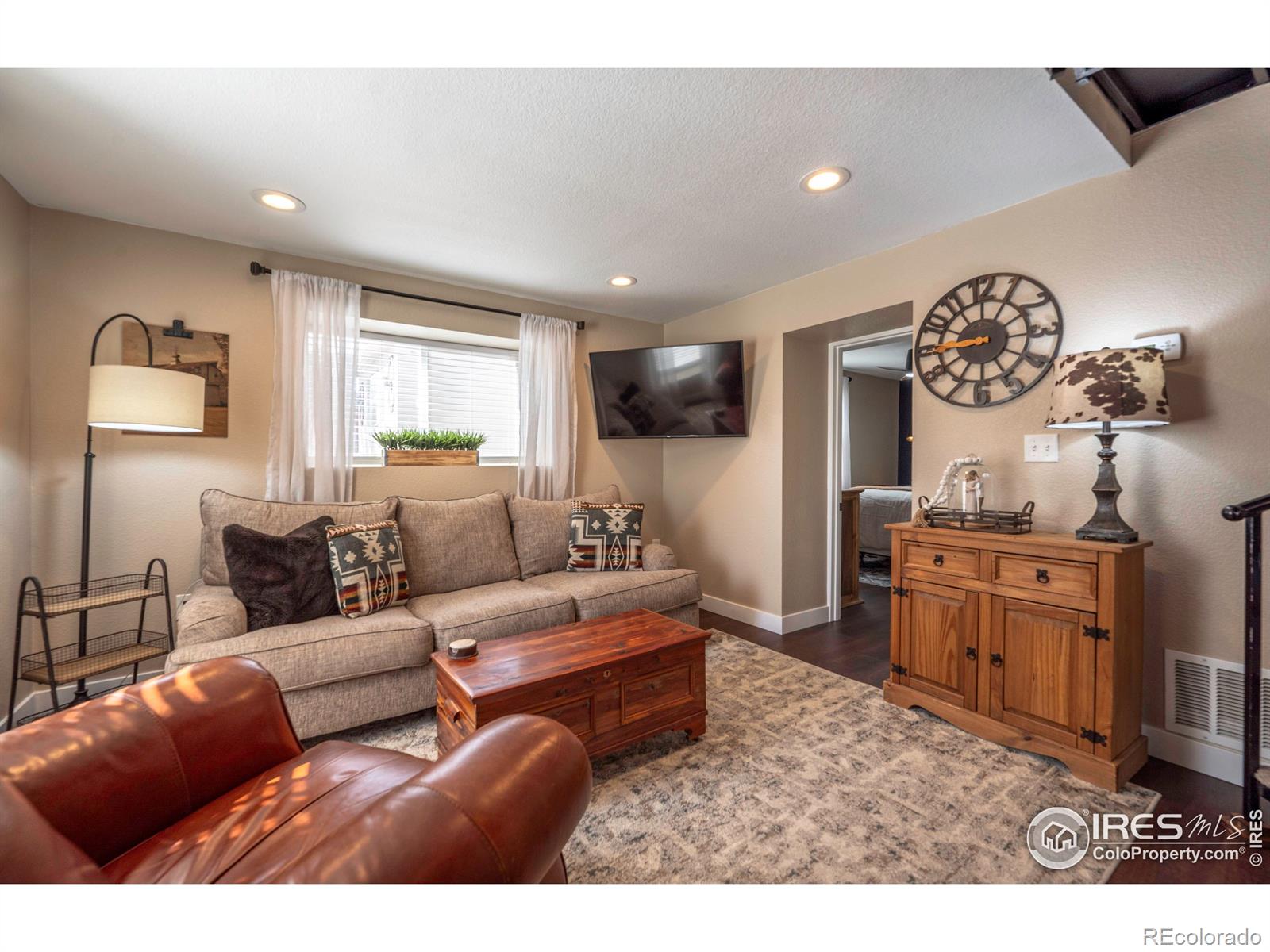 MLS Image #7 for 315  maestes street,johnstown, Colorado