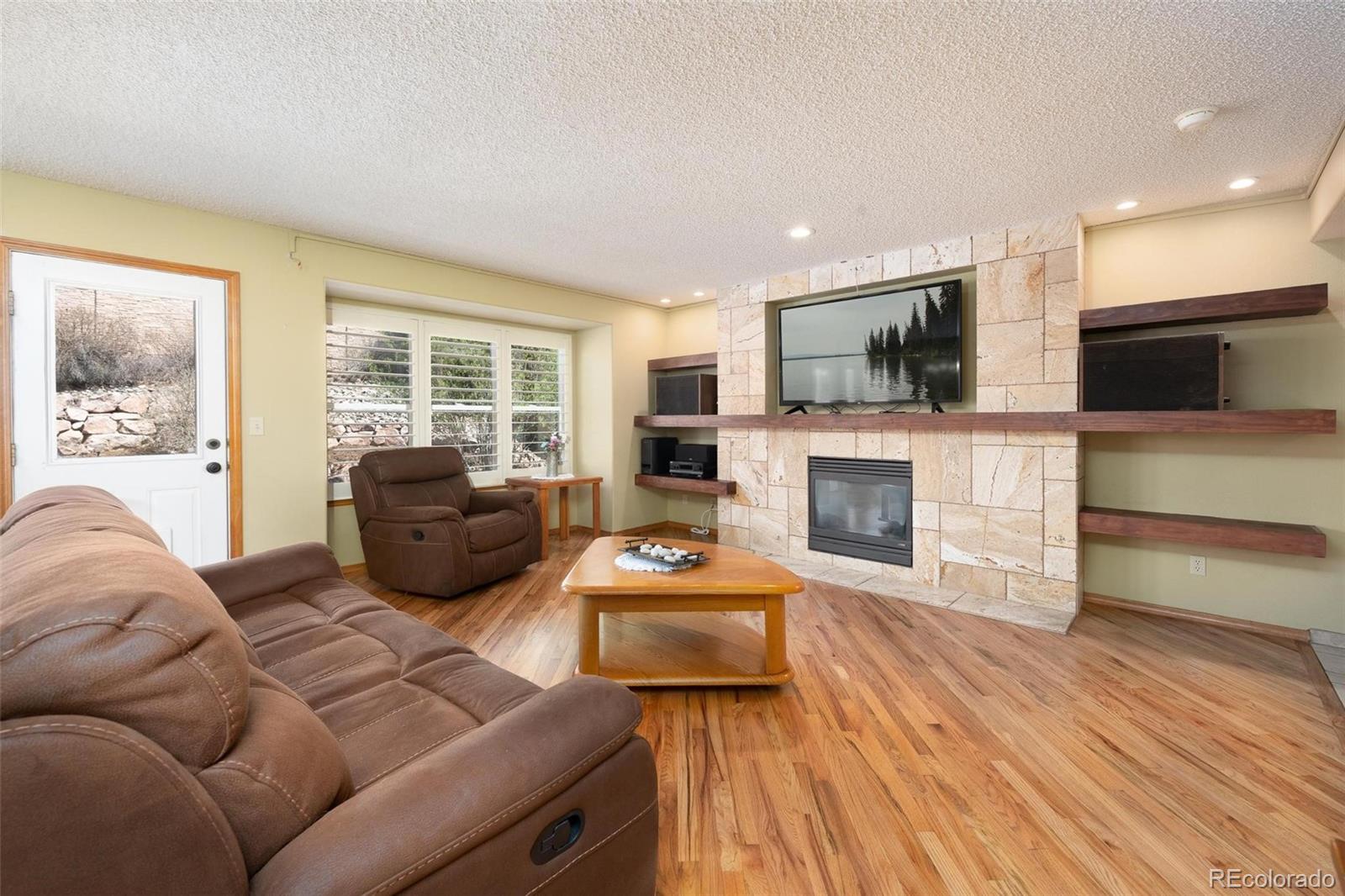 MLS Image #9 for 7106  grand prairie drive,colorado springs, Colorado