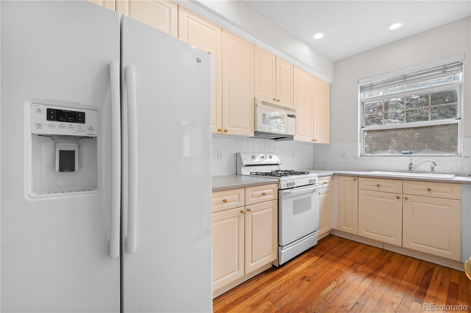 MLS Image #6 for 4069 s abilene circle,aurora, Colorado
