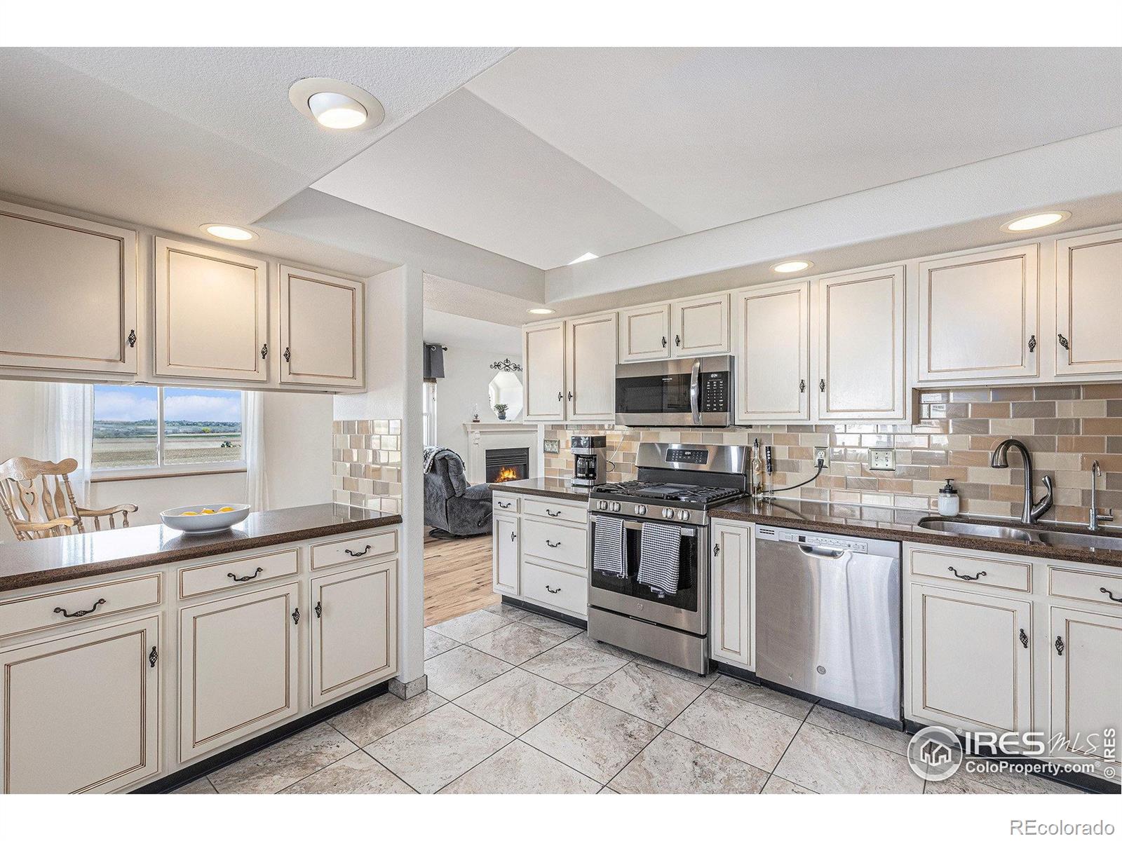 MLS Image #6 for 873 n greeley avenue,johnstown, Colorado
