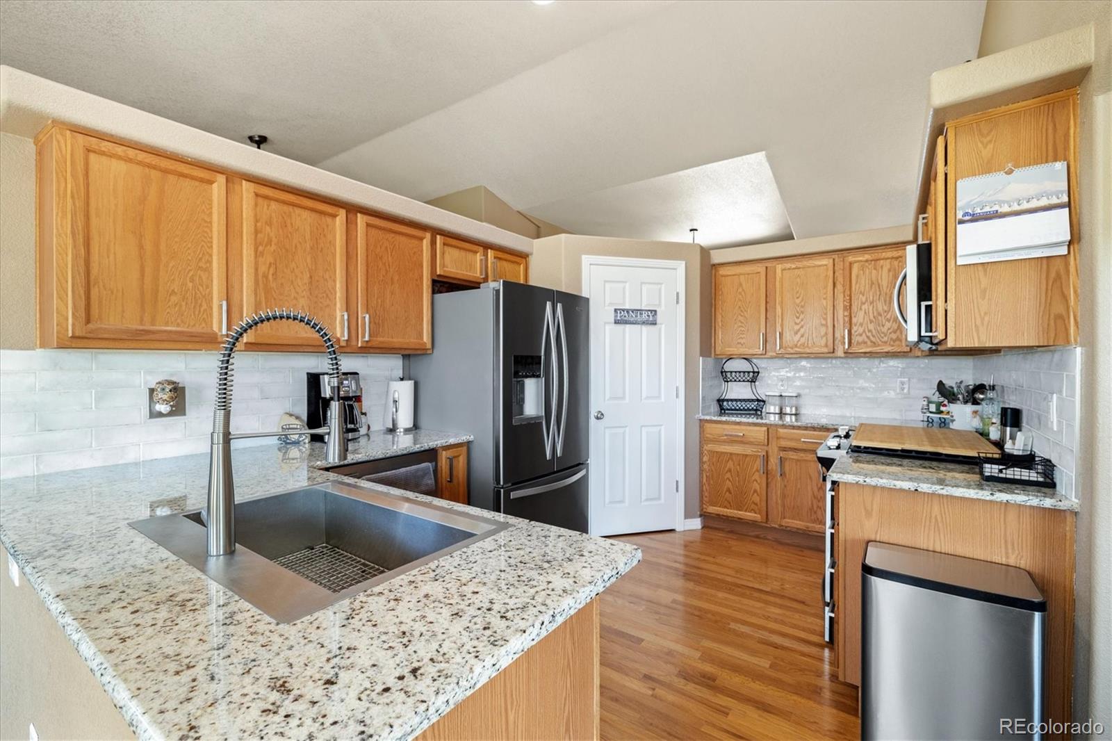 MLS Image #11 for 56330 e 37th court,strasburg, Colorado