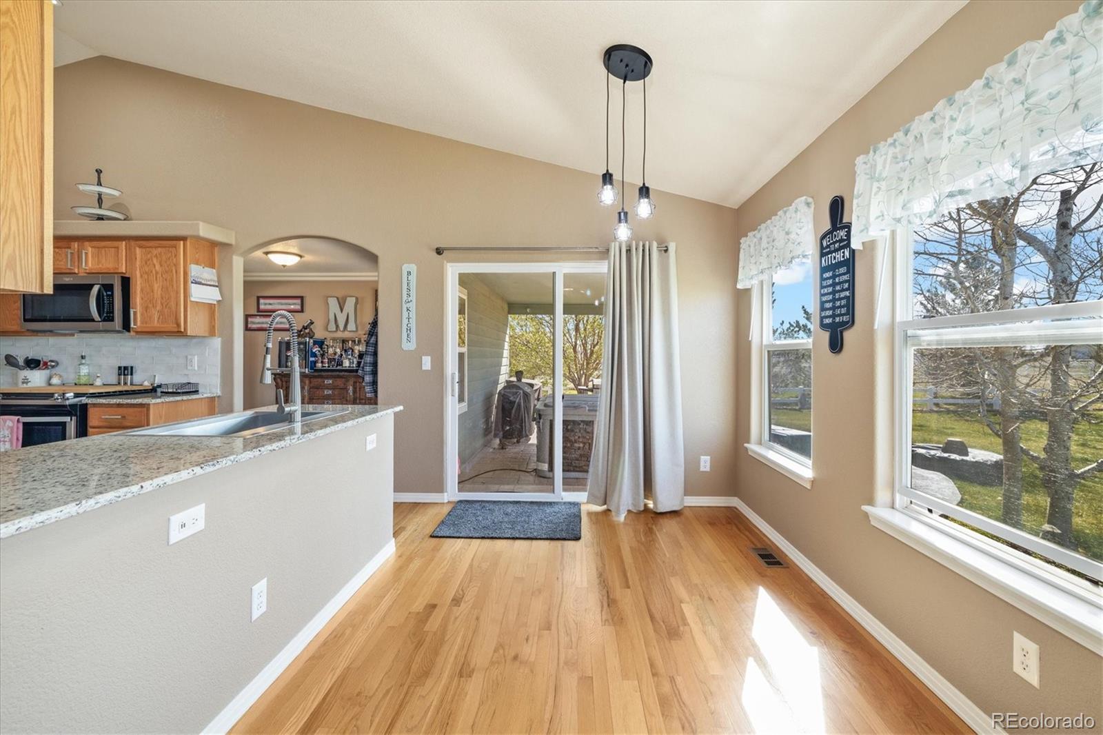 MLS Image #12 for 56330 e 37th court,strasburg, Colorado