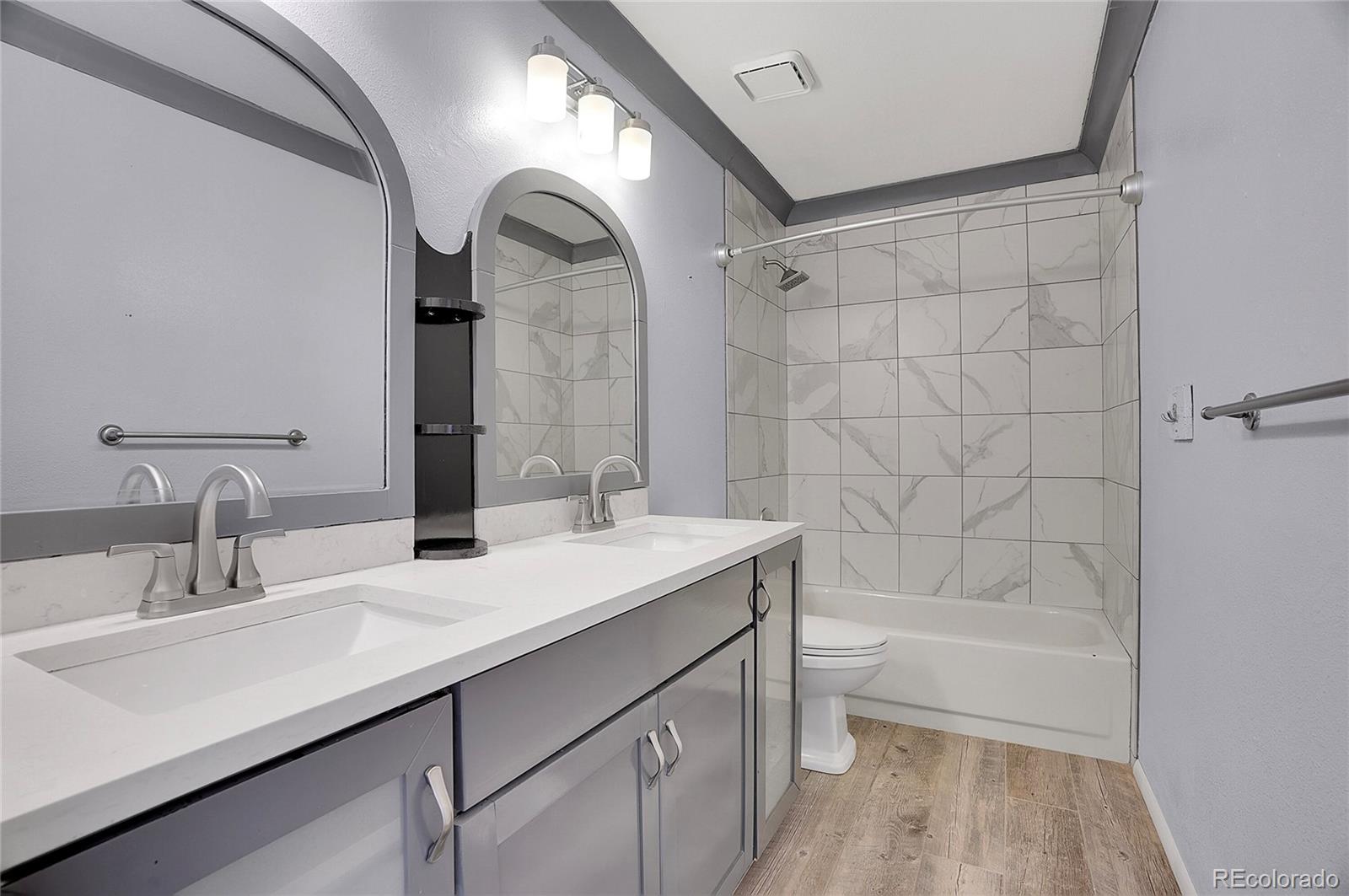 MLS Image #17 for 5668 s rifle court,centennial, Colorado