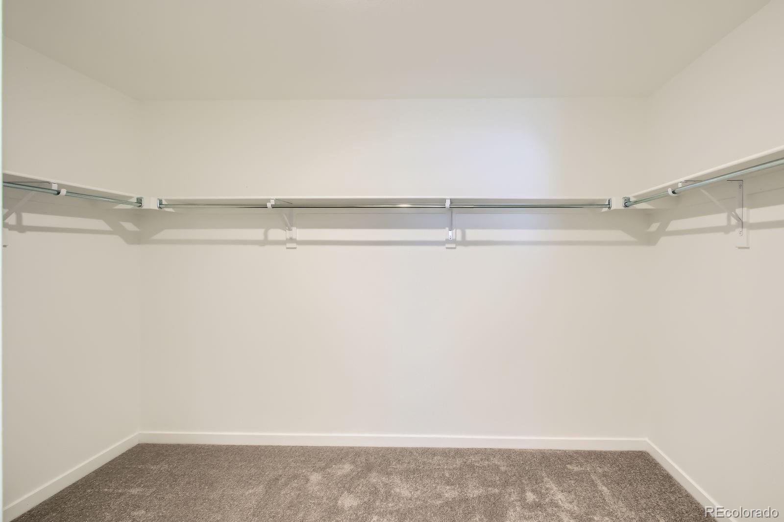 MLS Image #8 for 21964 e 39th avenue,aurora, Colorado