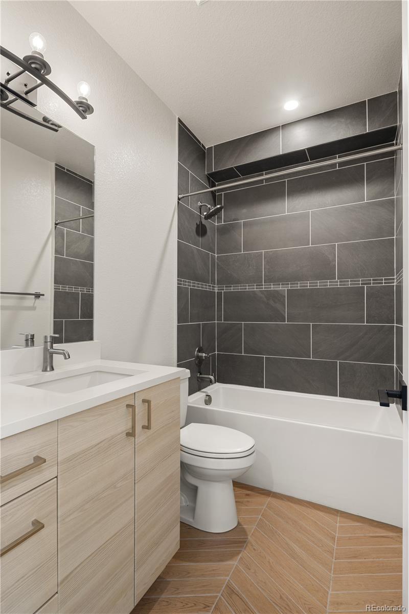 MLS Image #17 for 1581  grove street,denver, Colorado