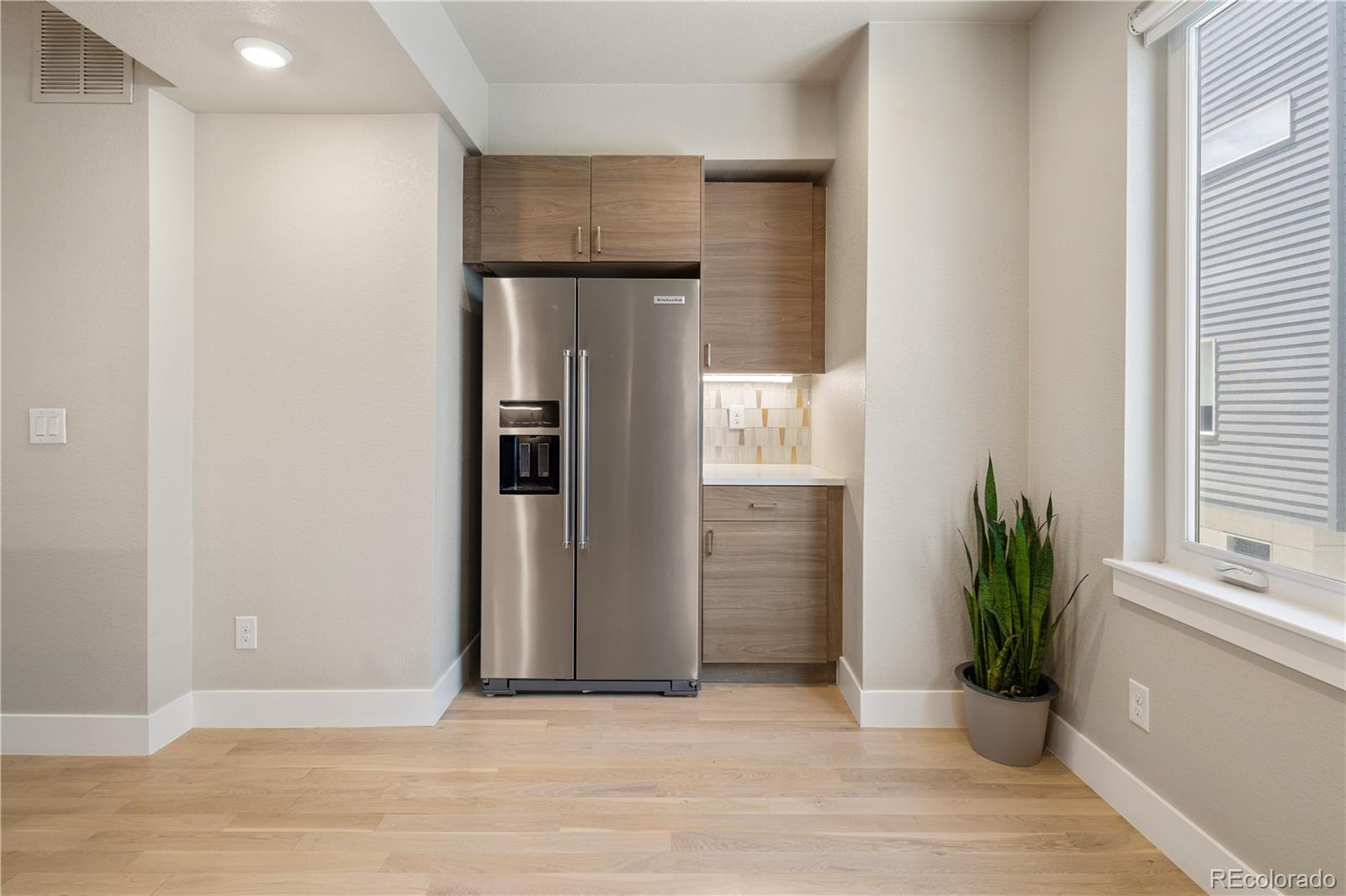 MLS Image #7 for 1581  grove street,denver, Colorado