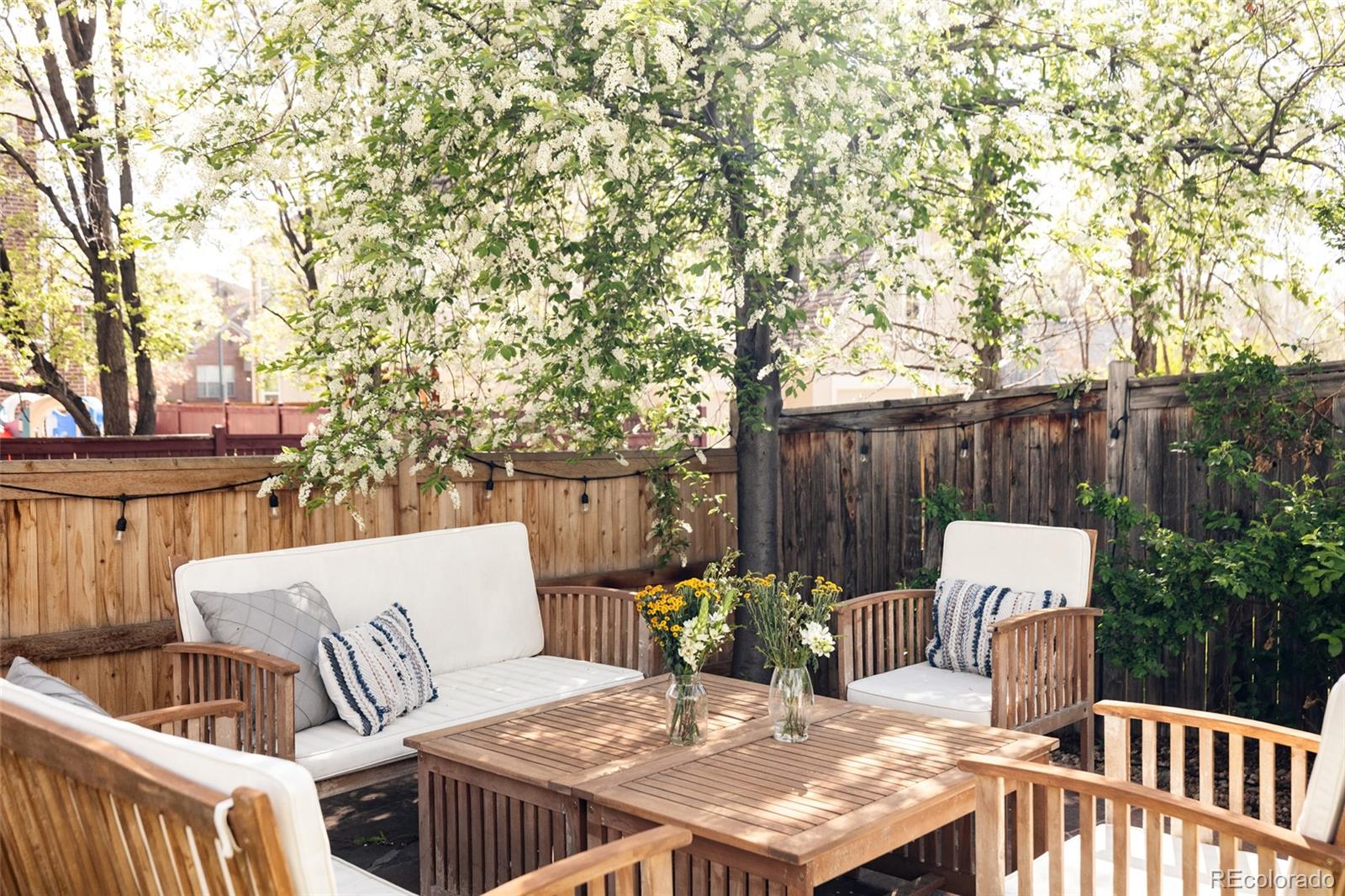 MLS Image #40 for 7382 e 8th place,denver, Colorado