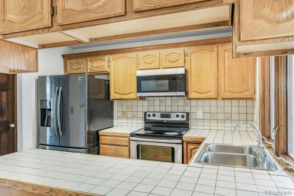 MLS Image #11 for 16293 e brown place,aurora, Colorado
