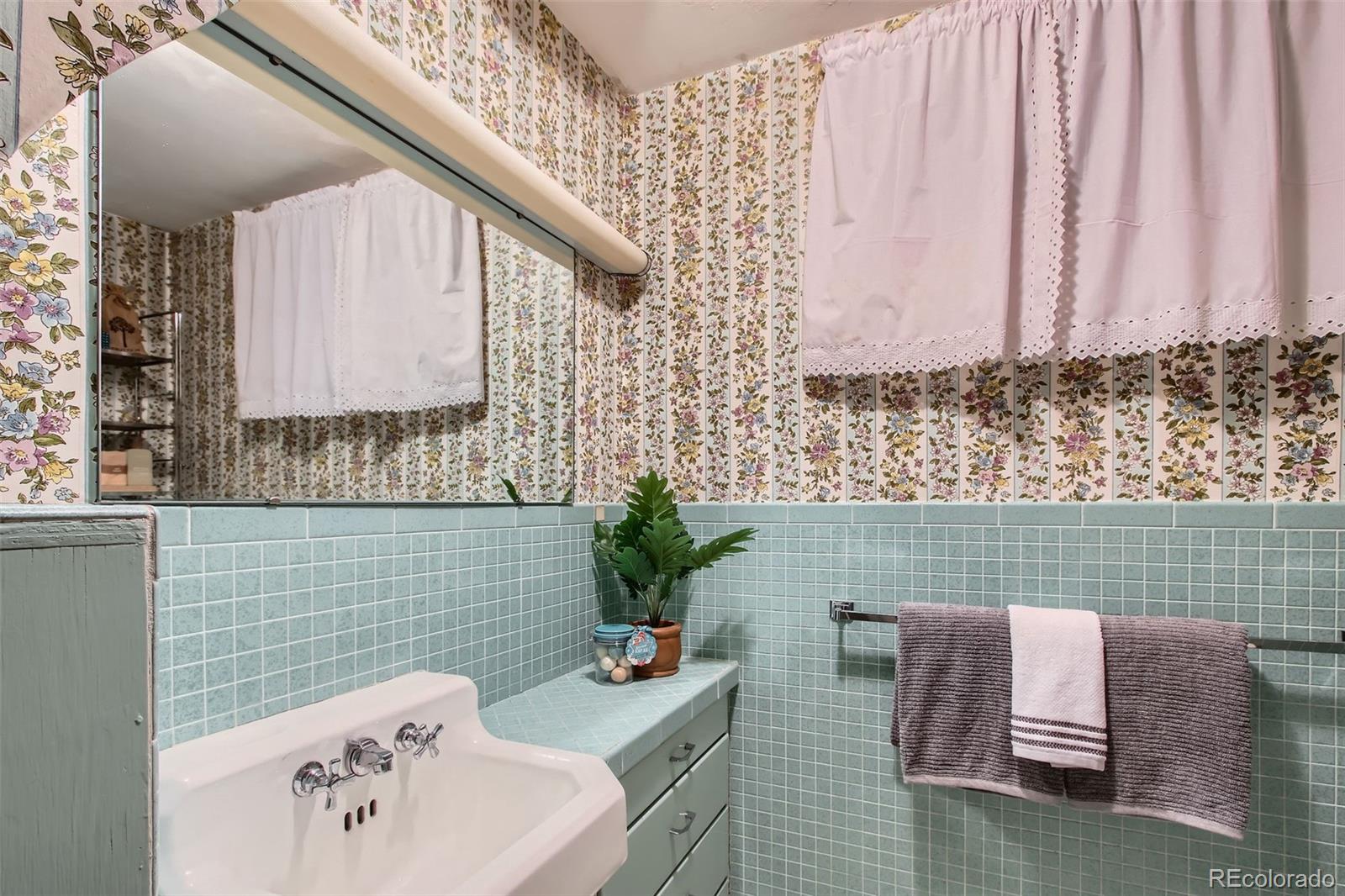 MLS Image #18 for 2481  garrison street,lakewood, Colorado