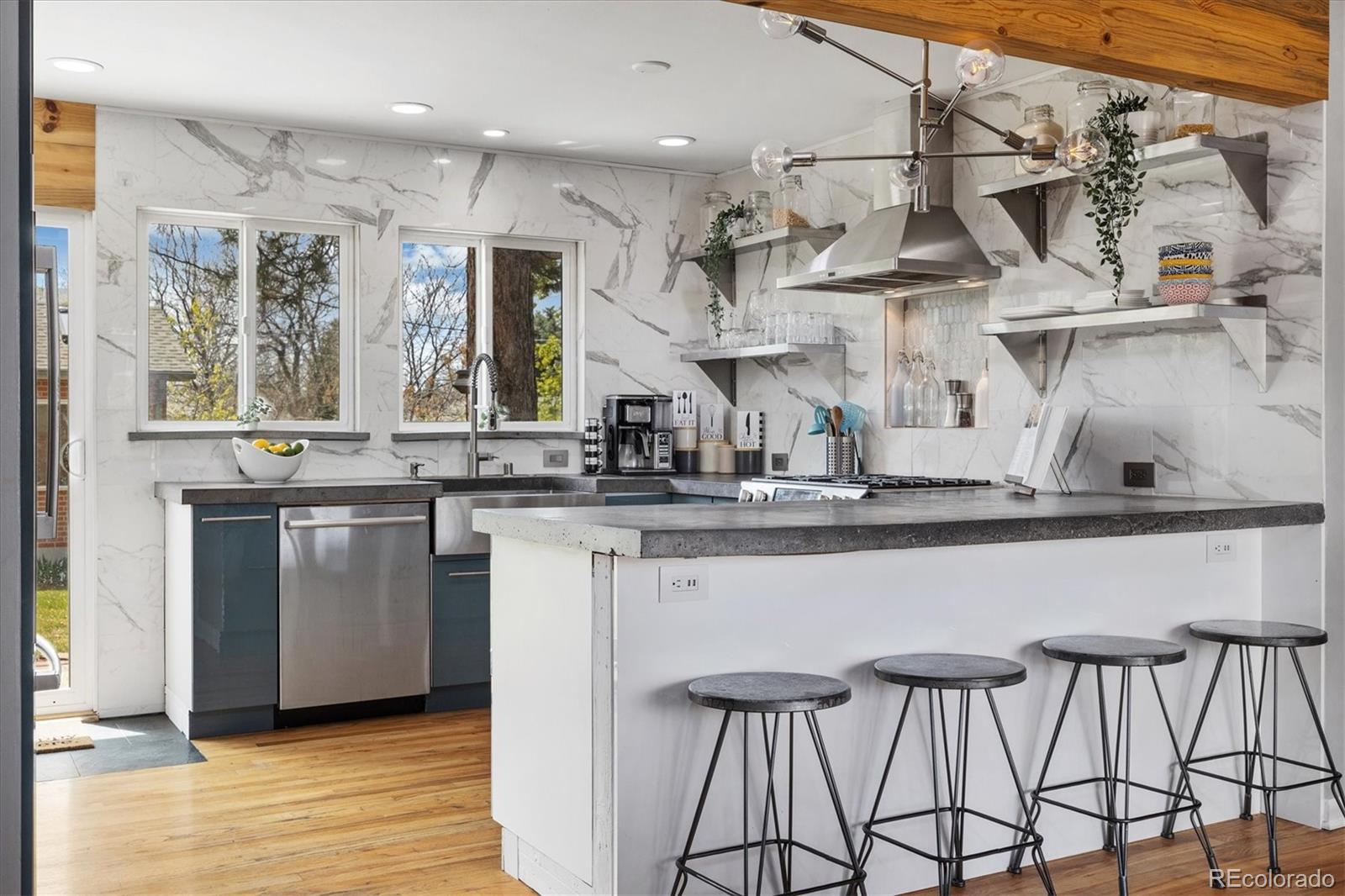 MLS Image #11 for 882 e briarwood circle,centennial, Colorado