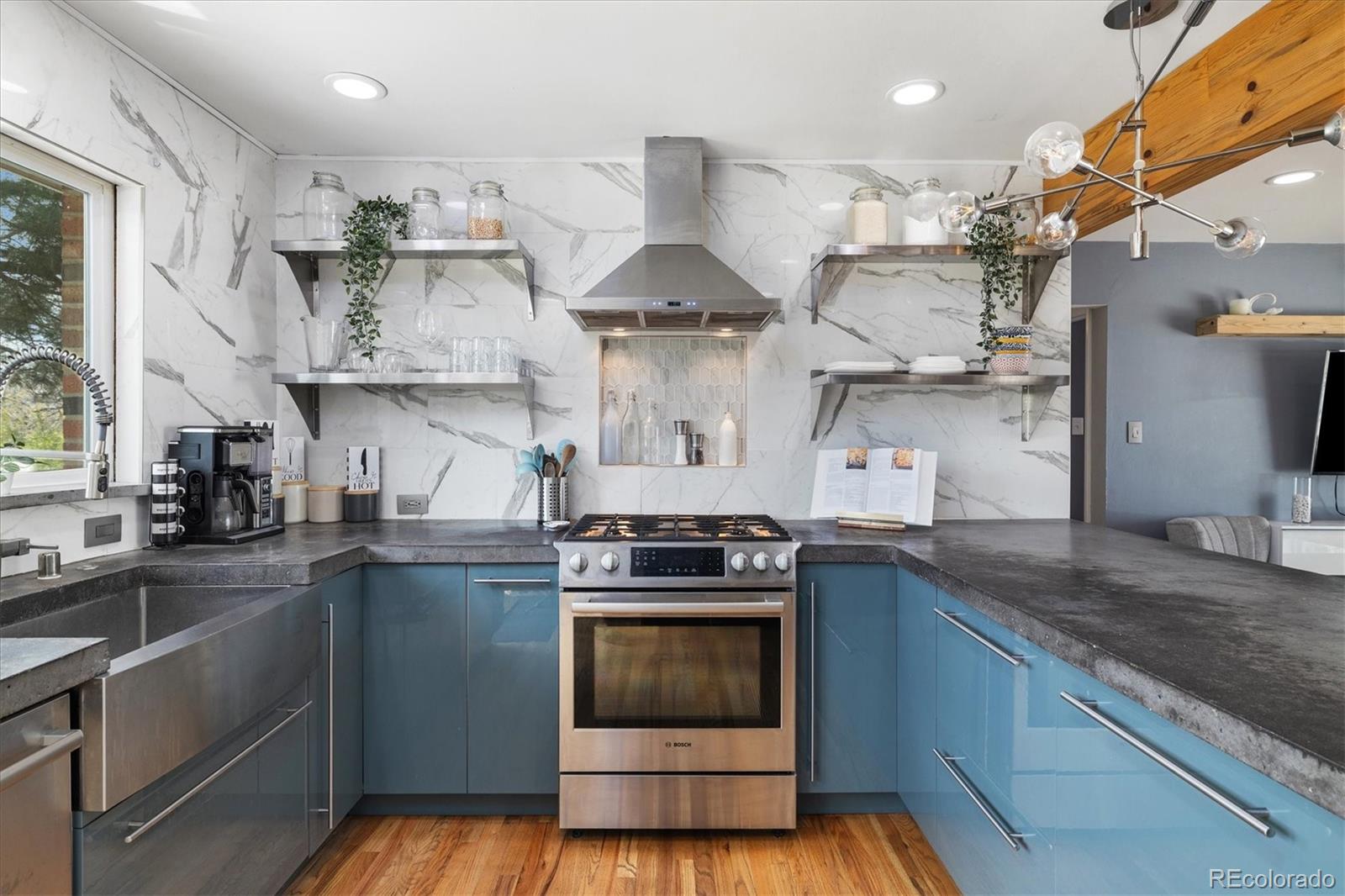 MLS Image #13 for 882 e briarwood circle,centennial, Colorado