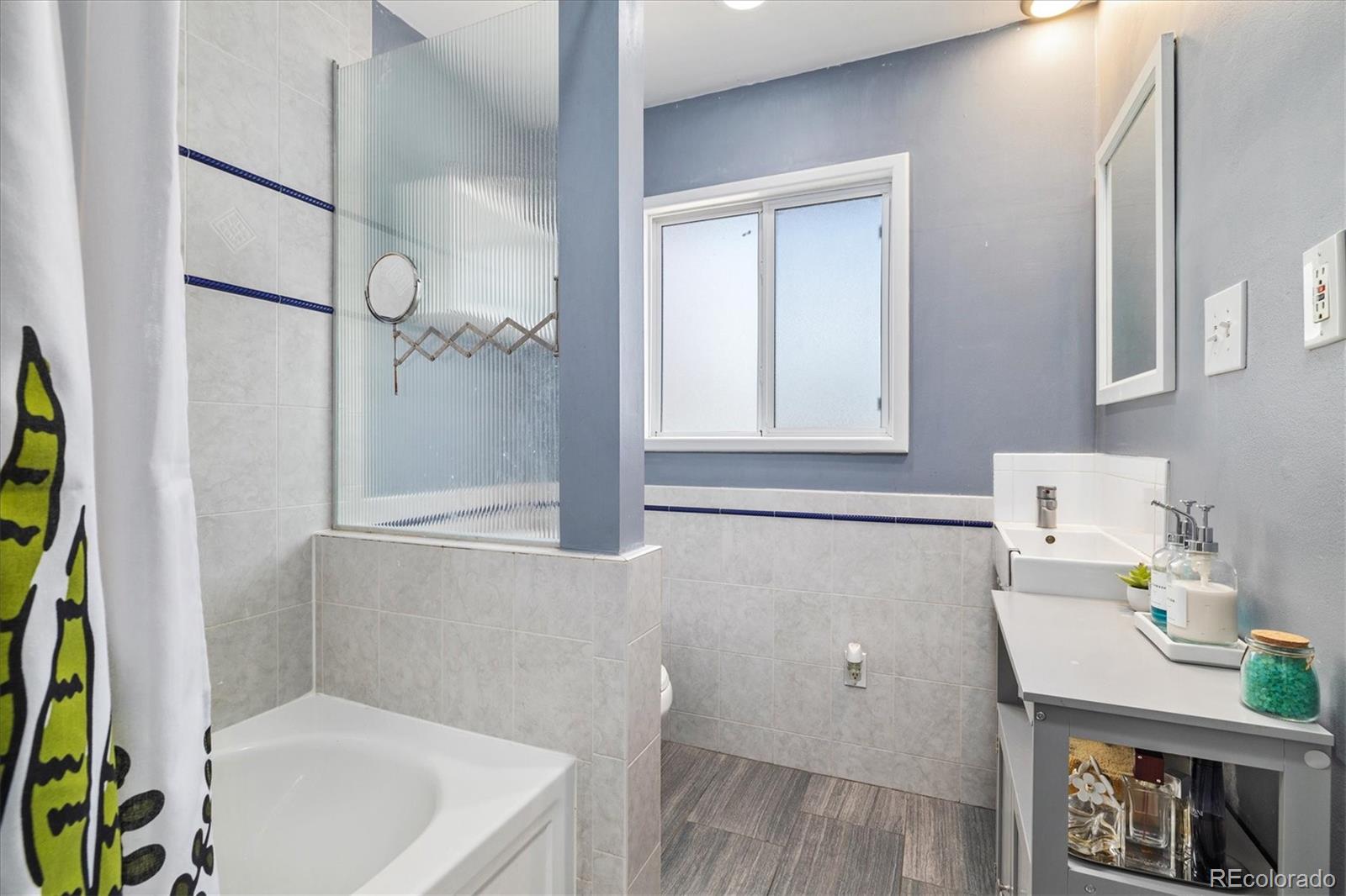 MLS Image #23 for 882 e briarwood circle,centennial, Colorado