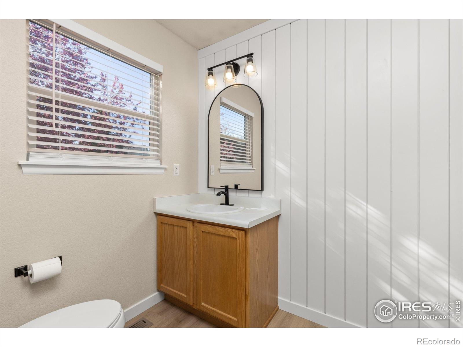 MLS Image #10 for 2930 w stuart street,fort collins, Colorado