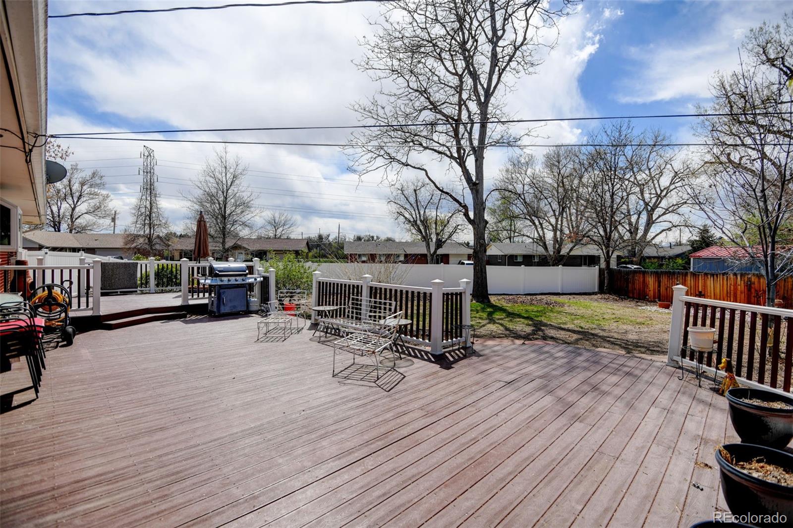 MLS Image #27 for 1425 s newport street,denver, Colorado