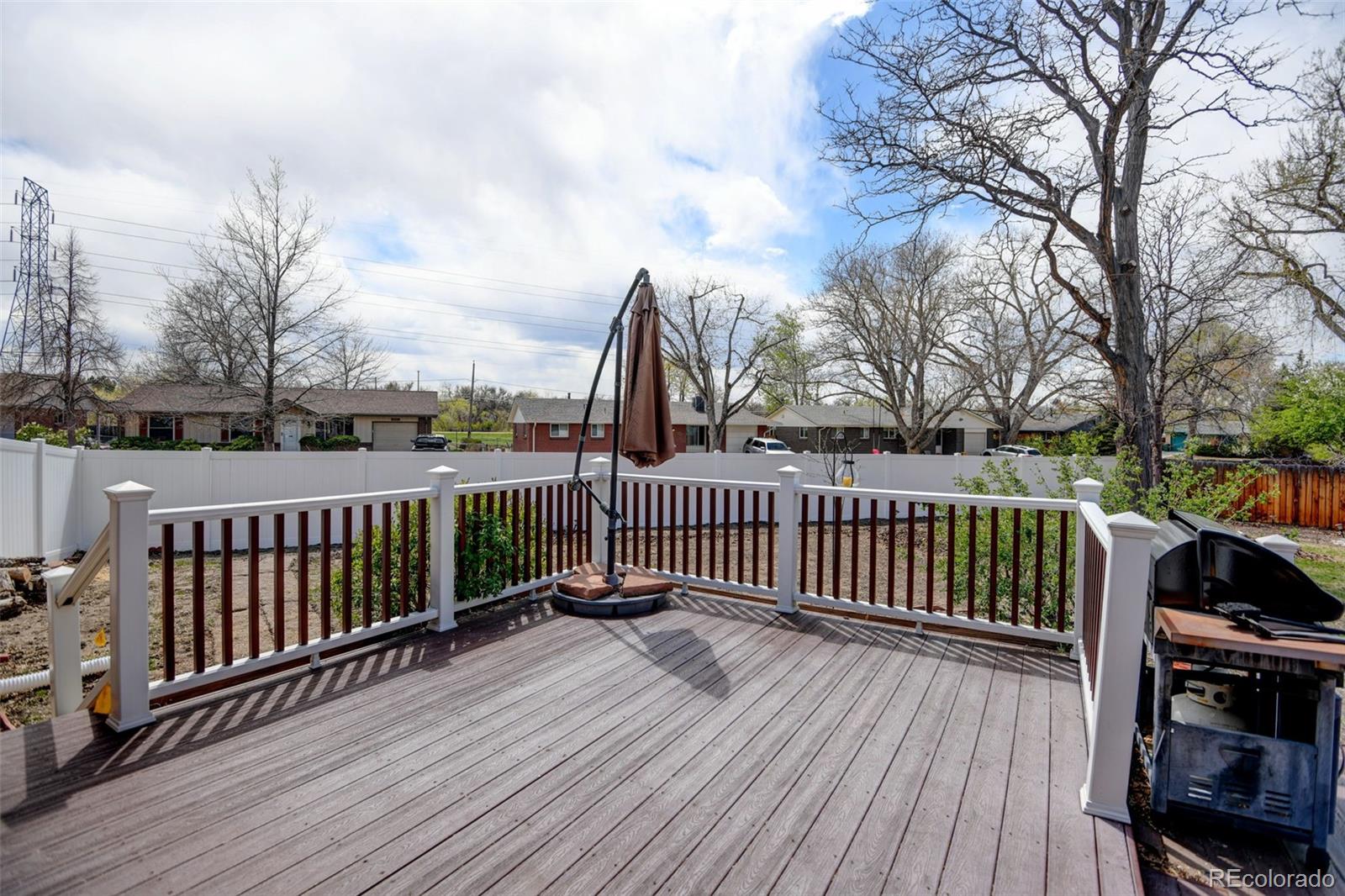 MLS Image #30 for 1425 s newport street,denver, Colorado