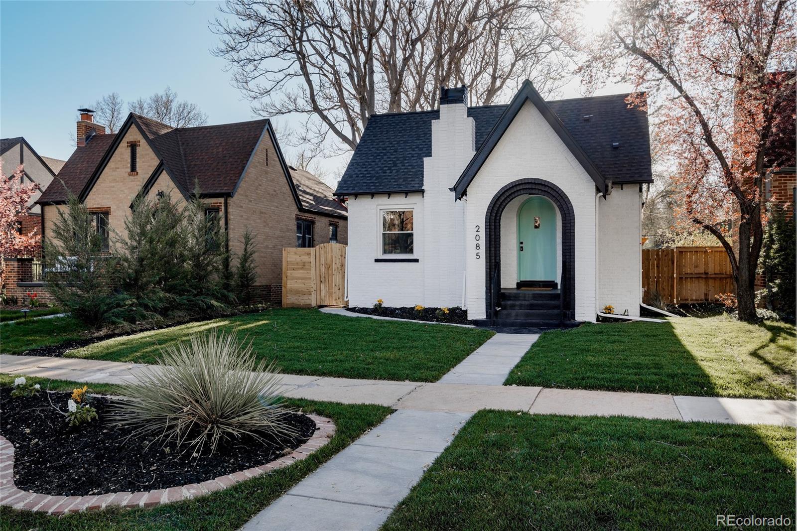 MLS Image #2 for 2085  krameria street,denver, Colorado