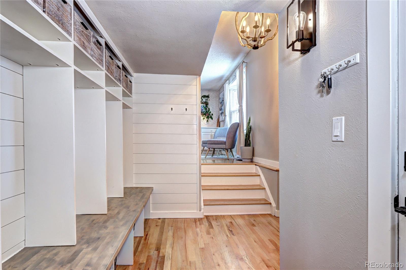 MLS Image #12 for 8581 w hinsdale place,littleton, Colorado