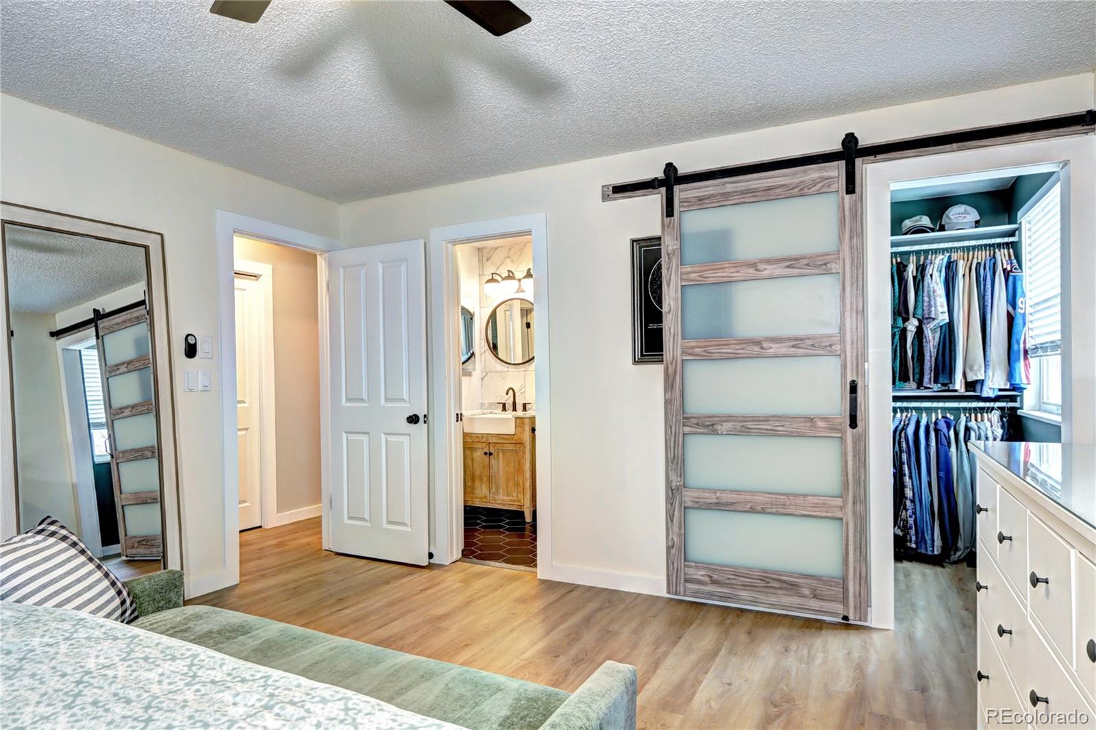 MLS Image #17 for 8581 w hinsdale place,littleton, Colorado