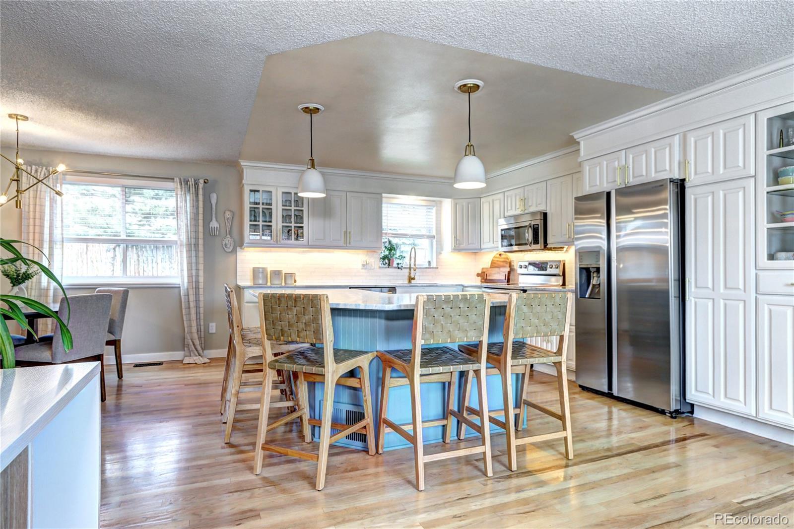 MLS Image #6 for 8581 w hinsdale place,littleton, Colorado
