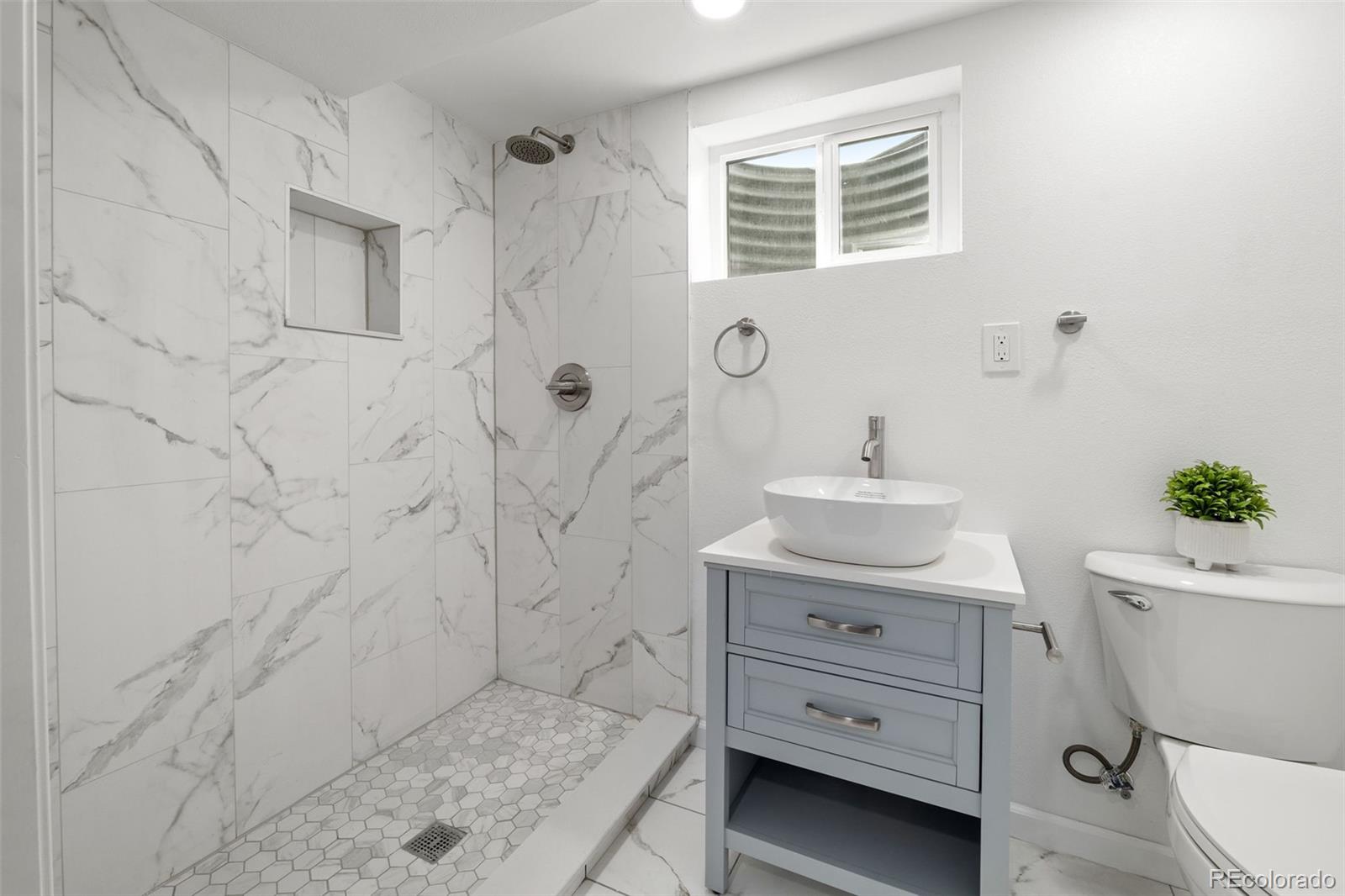 MLS Image #40 for 13438 e 13th place,aurora, Colorado