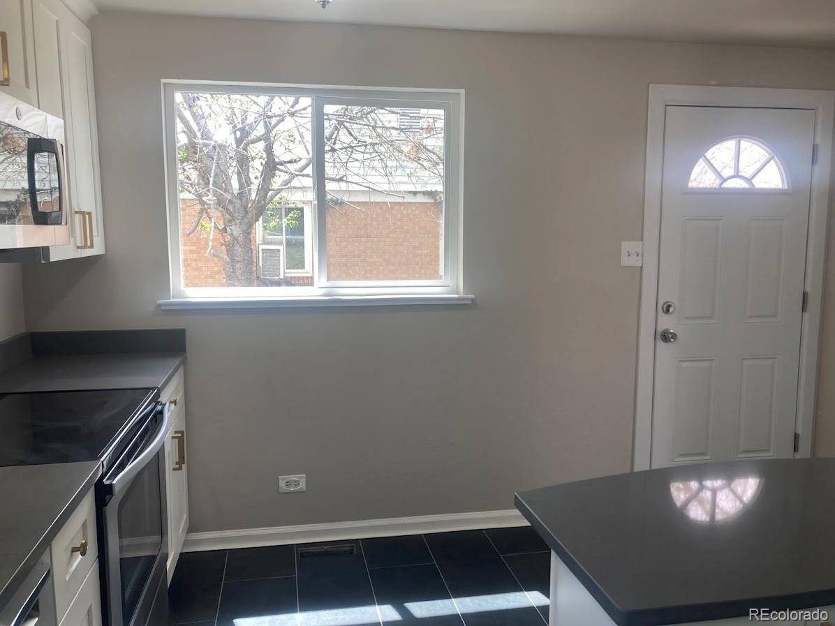 MLS Image #11 for 1326 s canosa court,denver, Colorado