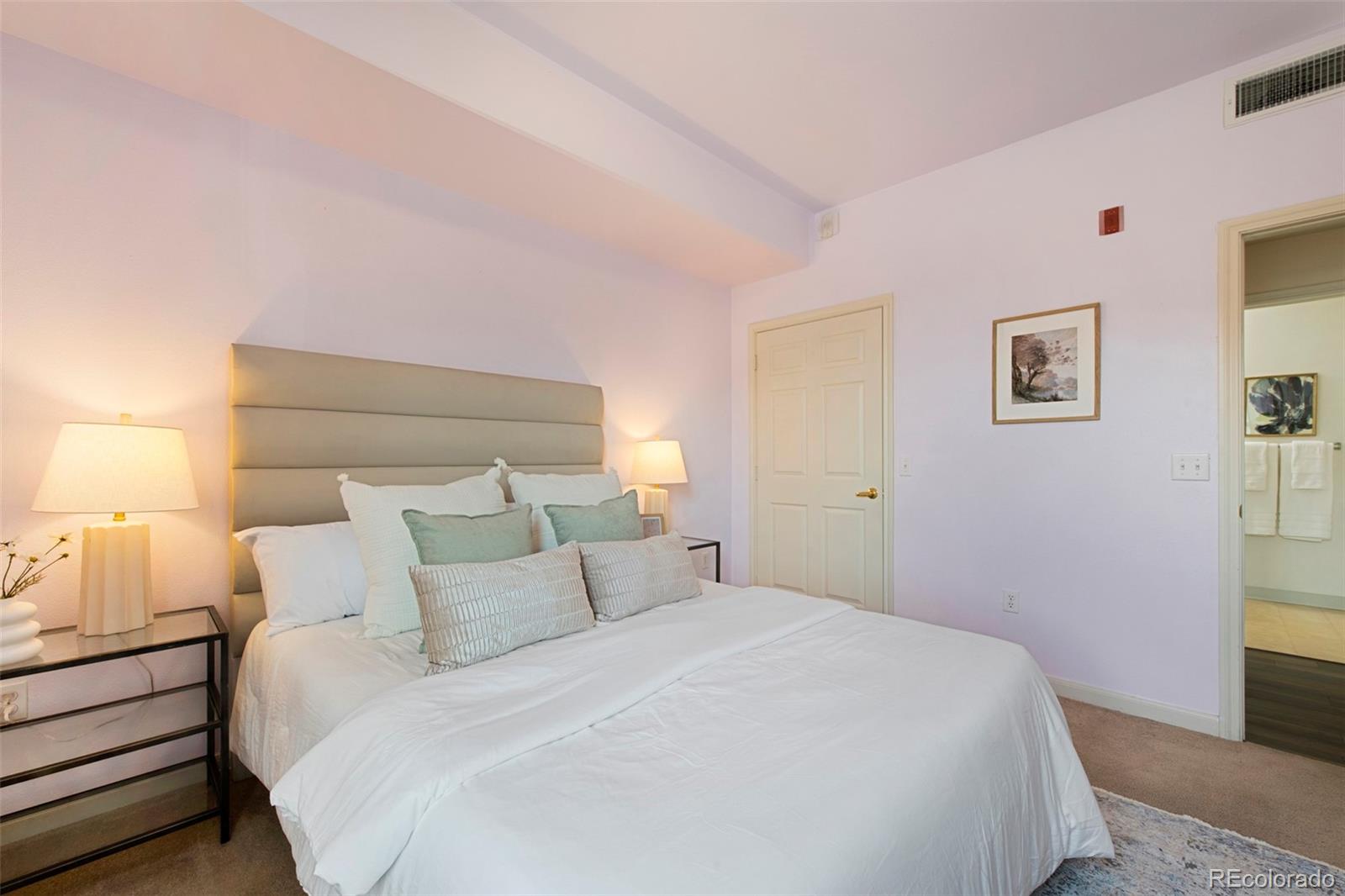 MLS Image #17 for 12926  ironstone way 101,parker, Colorado