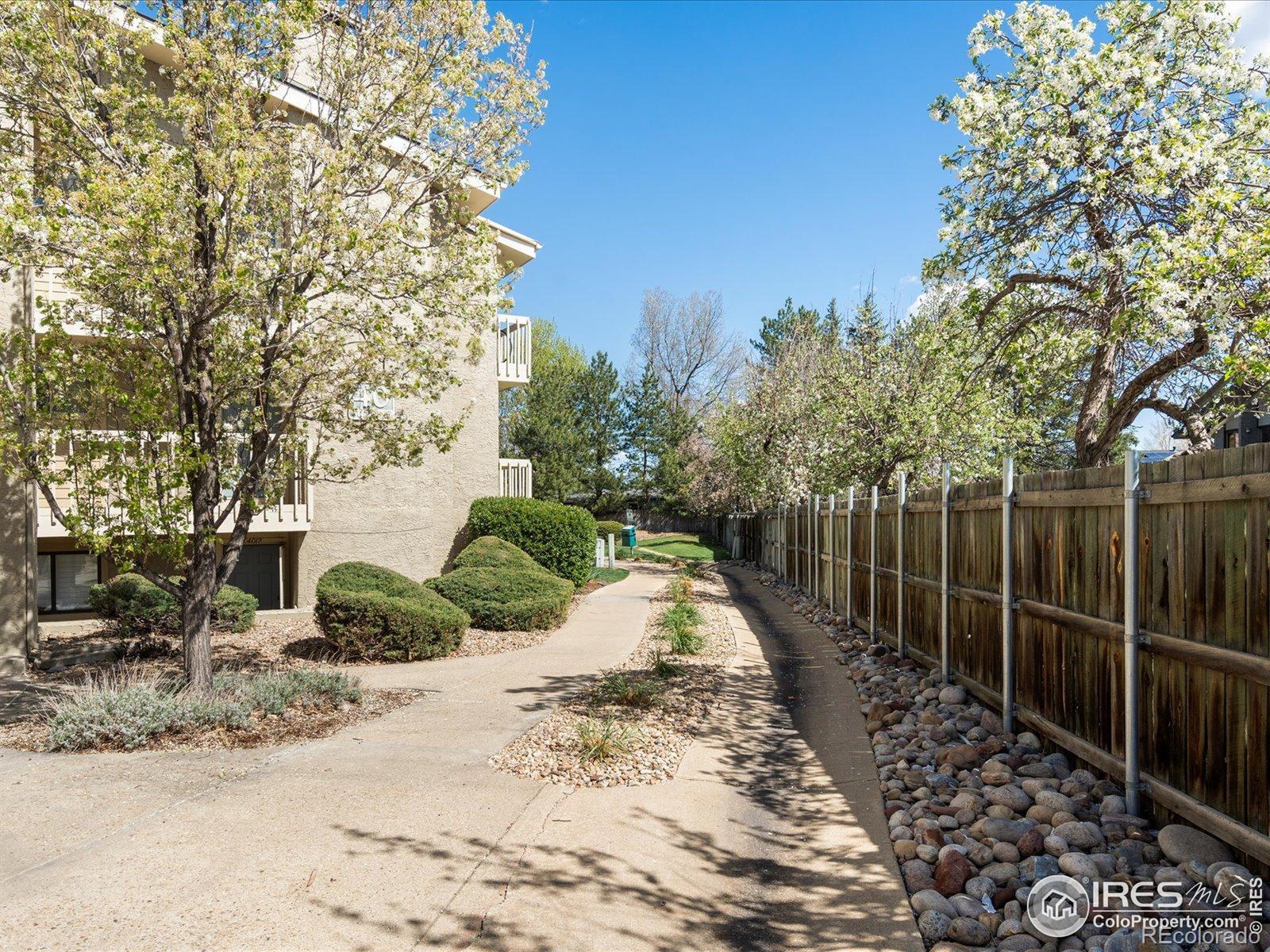MLS Image #23 for 40 s boulder circle,boulder, Colorado