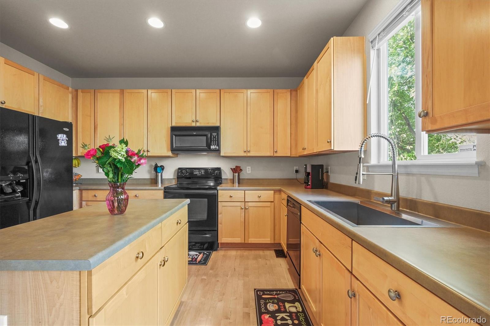 MLS Image #3 for 11373  kearney way,thornton, Colorado