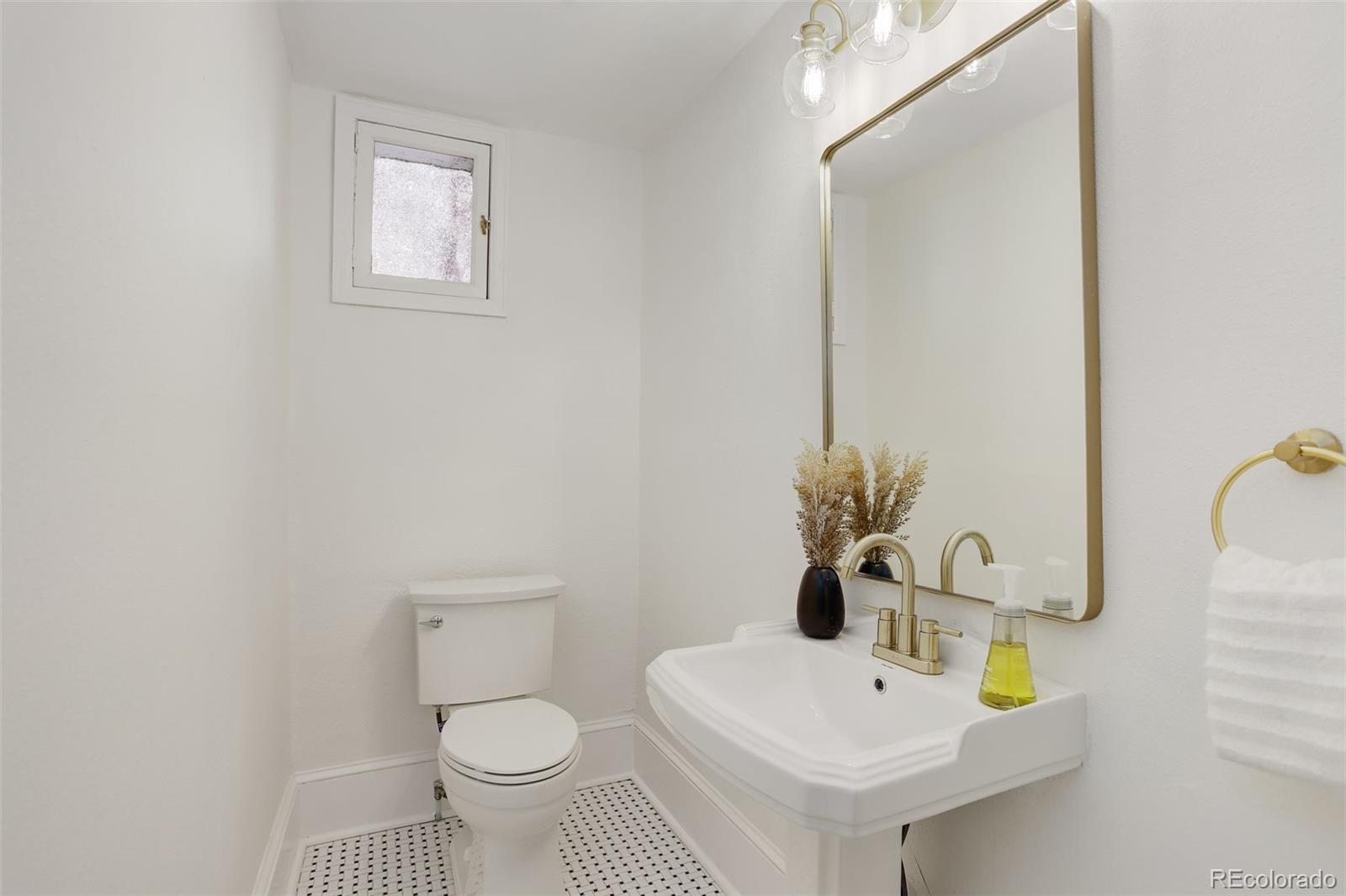 MLS Image #39 for 729 e 10th avenue,denver, Colorado