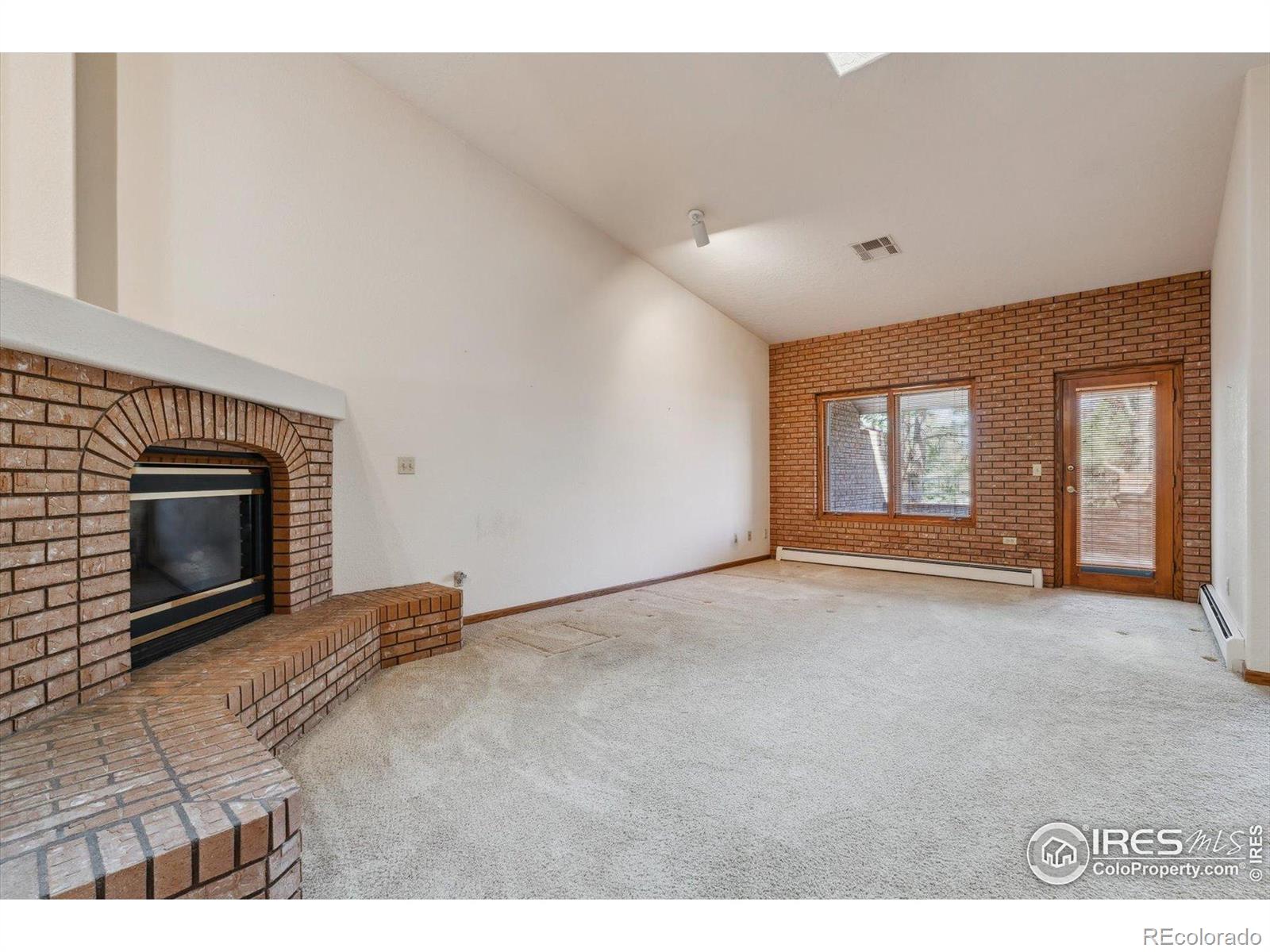 MLS Image #15 for 2010  46th avenue,greeley, Colorado